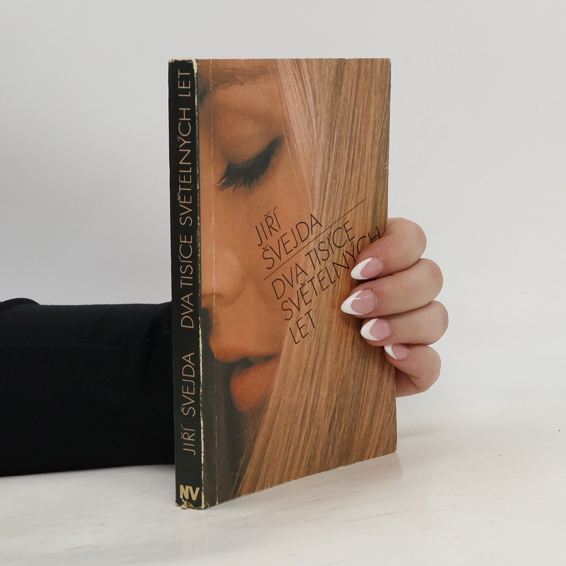 Dva tisíce světelných let