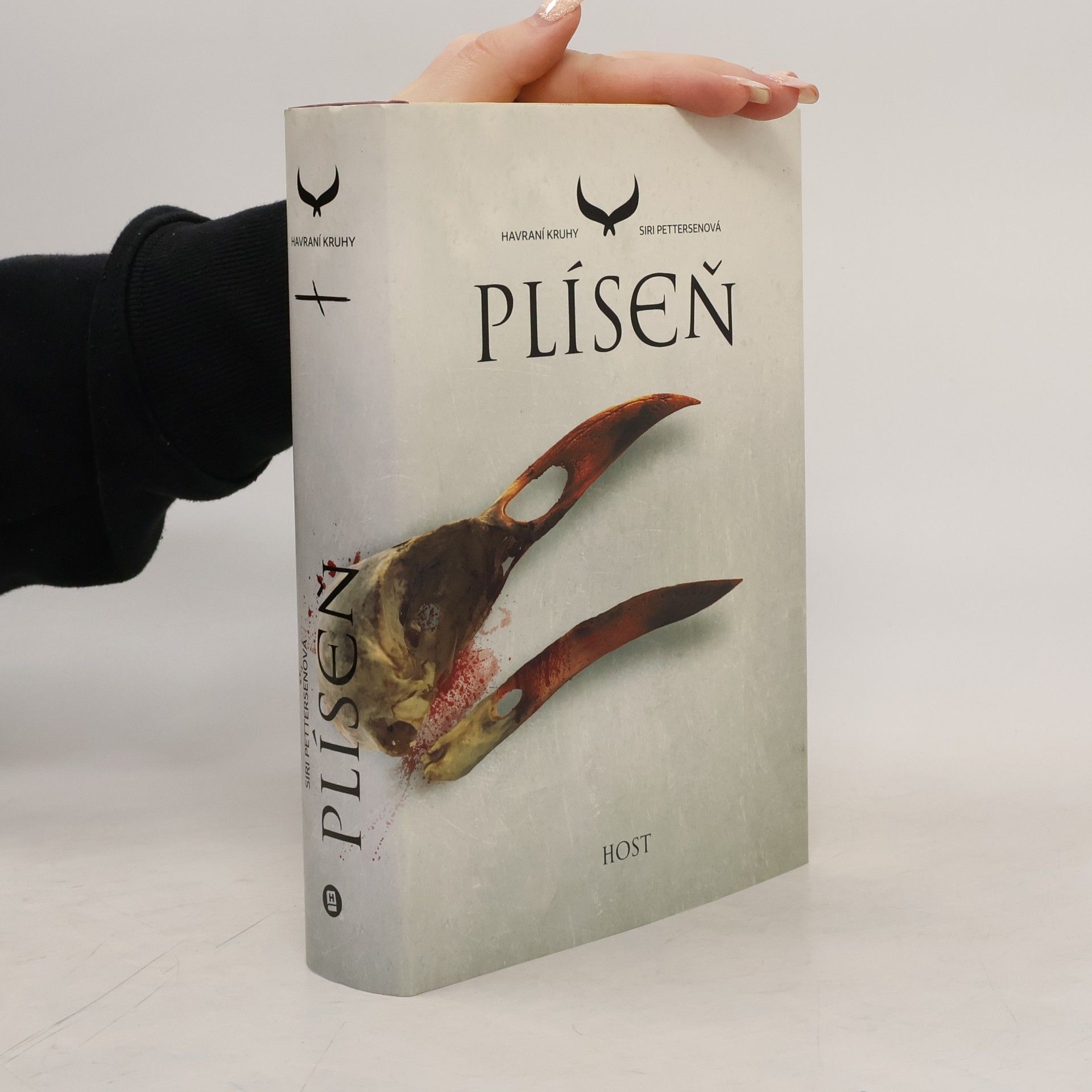 Havraní kruhy. Plíseň