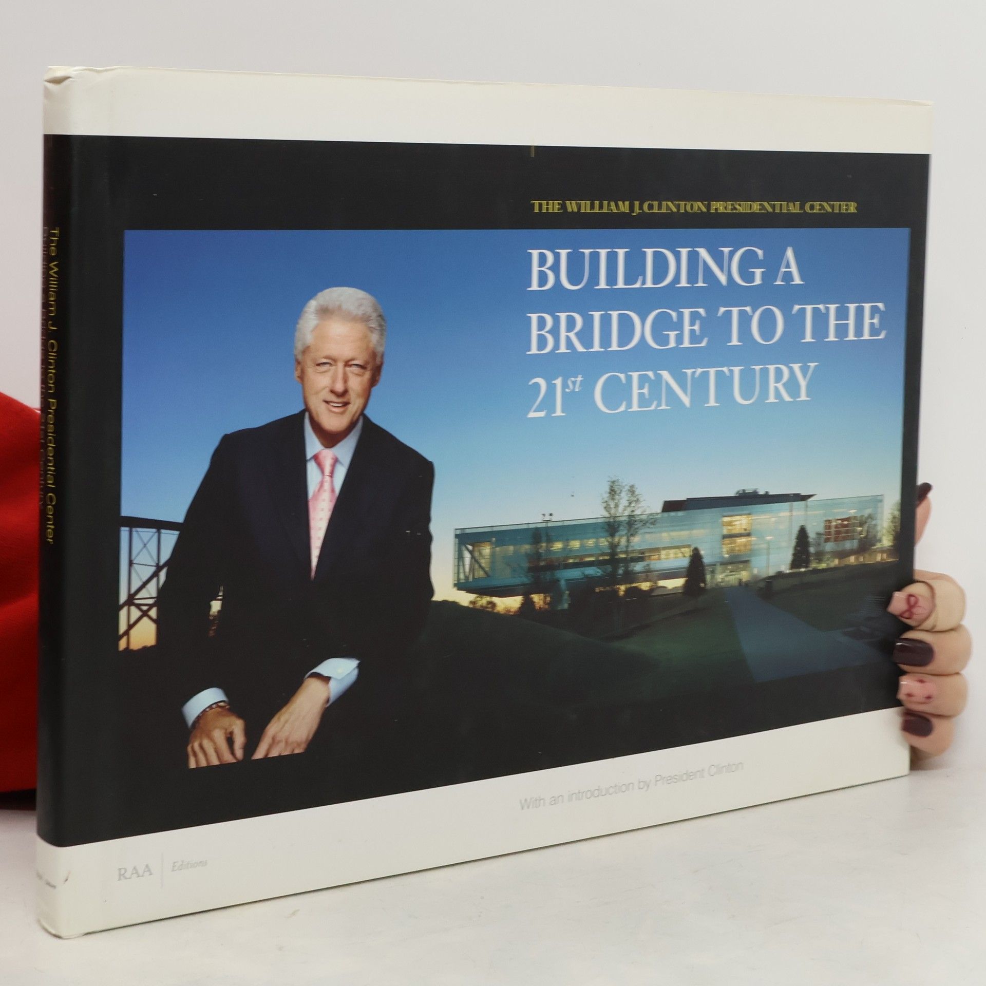 Melanie Ide The William J. Clinton Presidential Center