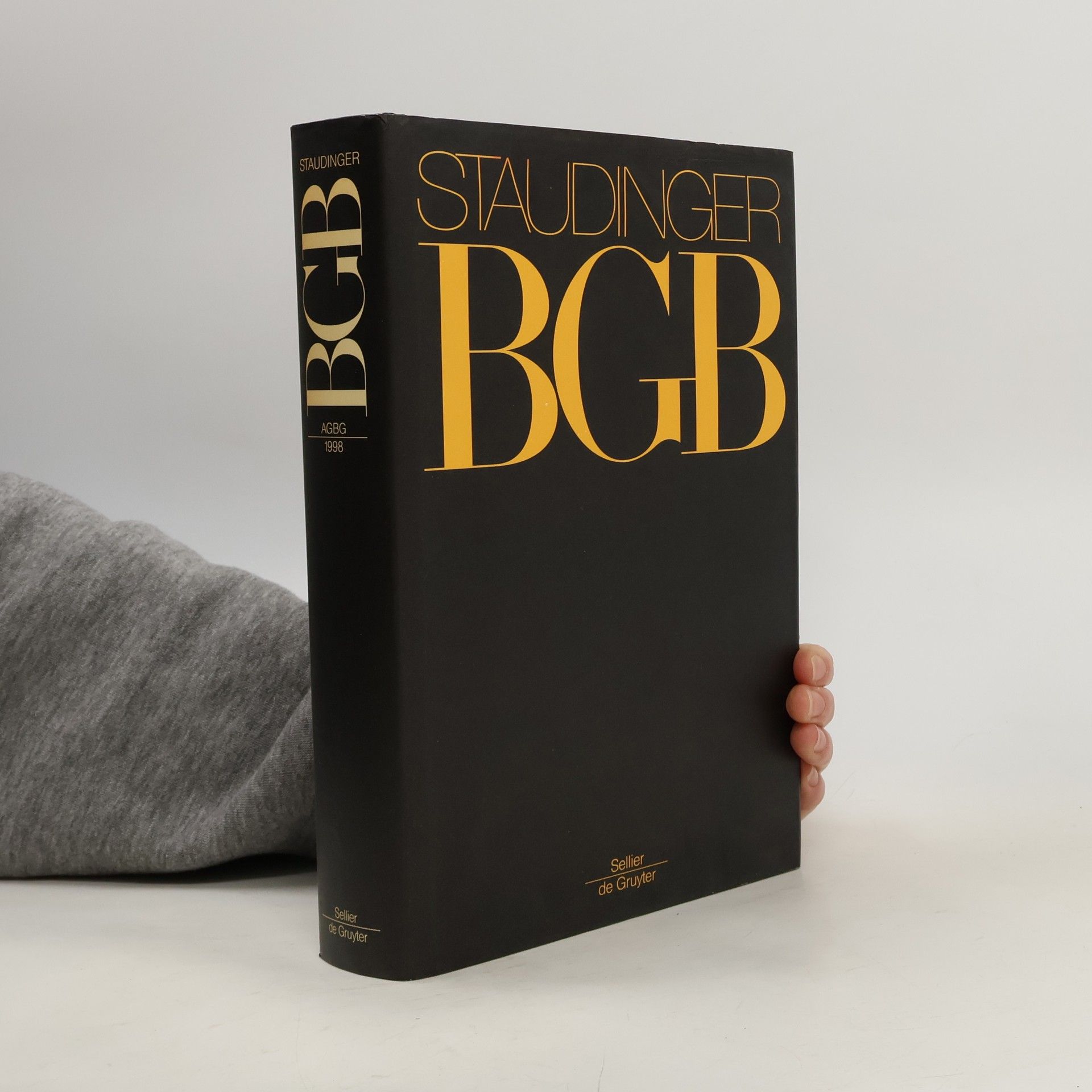 Julius von Staudinger J. Von Staudingers Kommentar Zum Burgerlichen Gesetzbuch Mit Einfuhrungsgesetz Und Nebengesetzen, 13., Bearbeitung 1993 Ff