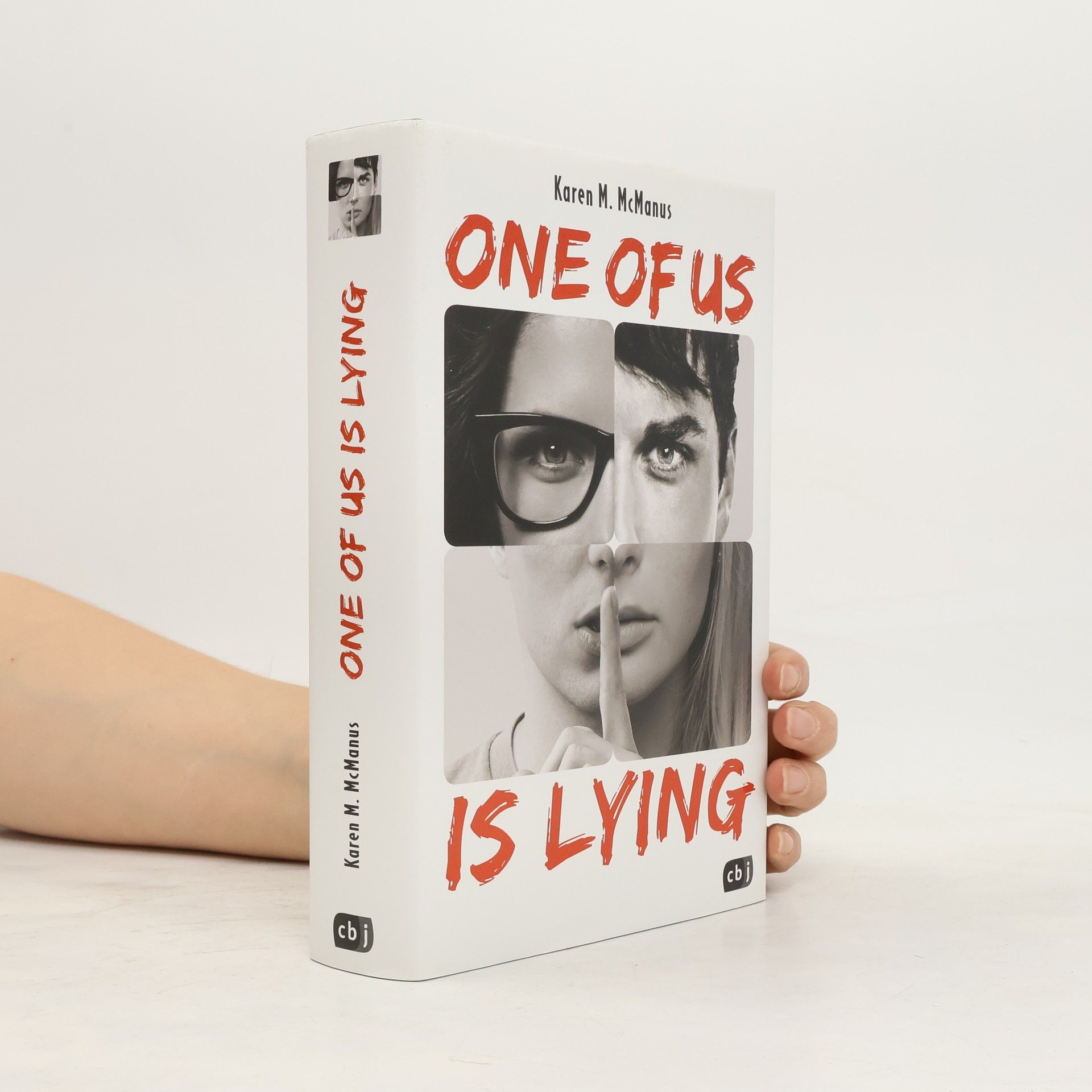 Karen M. McManus One of us is lying