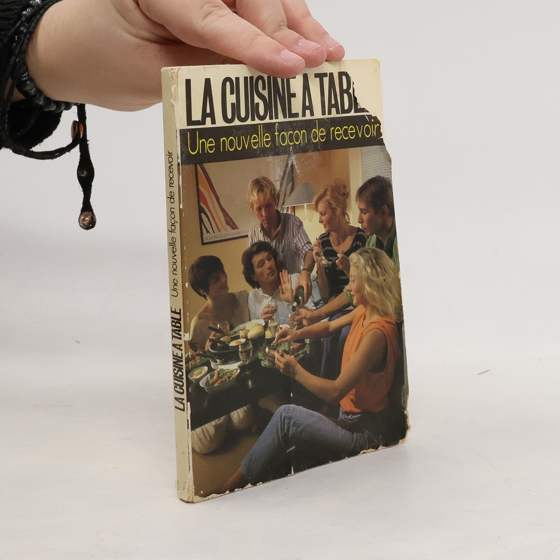 Collectif d'auteurs La cuisine a table. Une nouvelle facon de recevoir