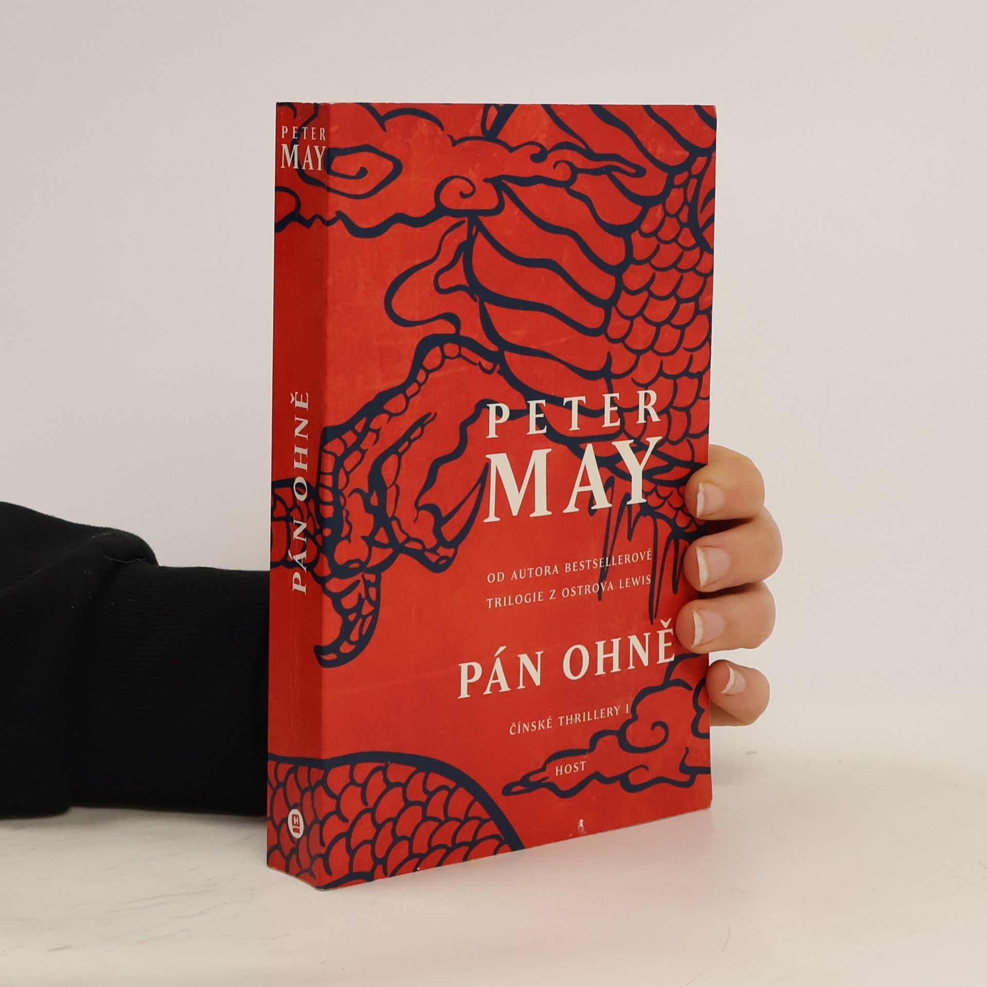 Peter May Pán ohně