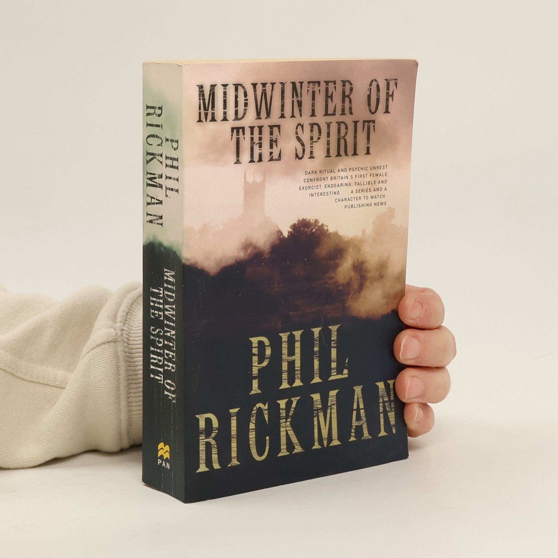 Phil Rickman Midwinter of the spirit