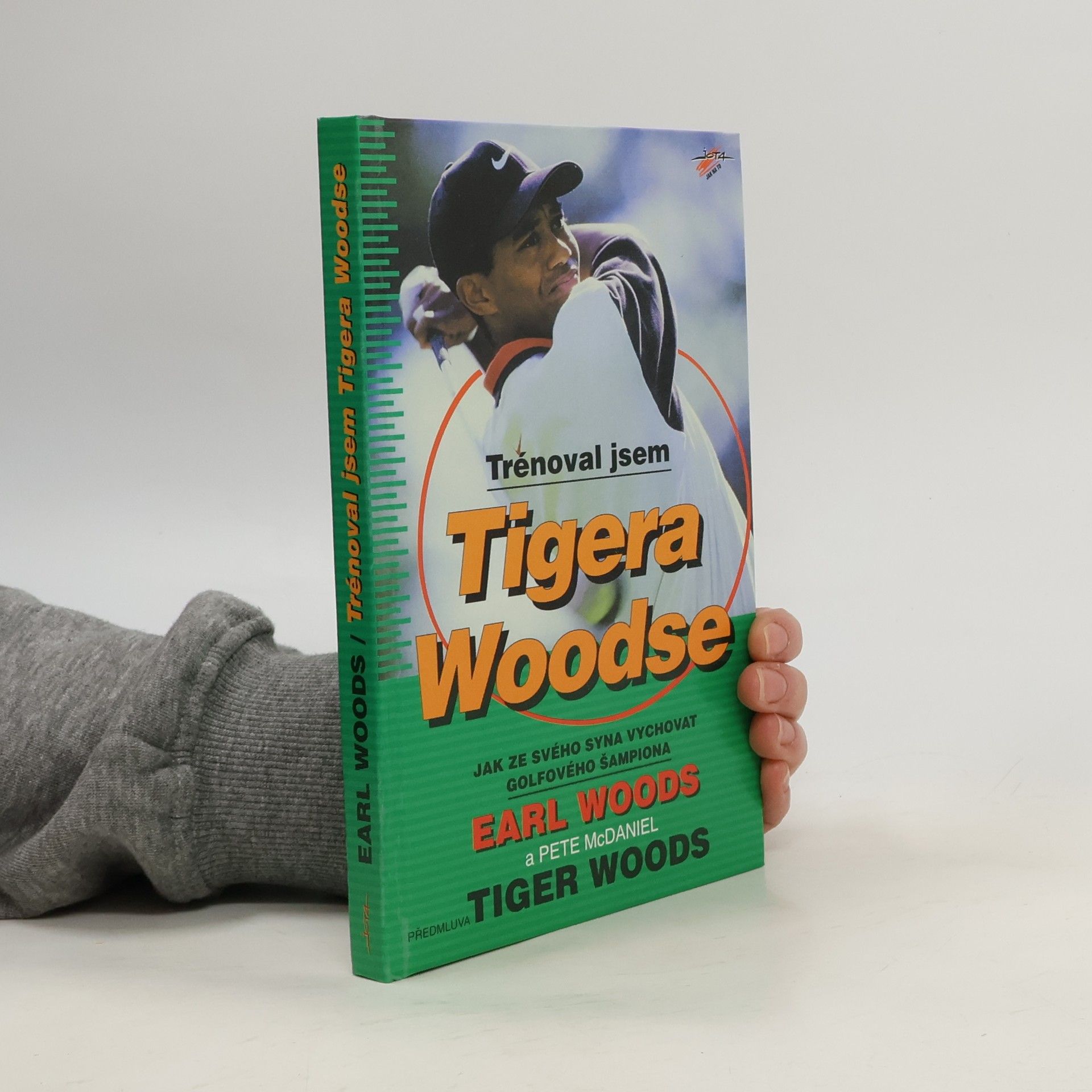 Trénoval jsem Tigera Woodse. Jak ze svého syna vychovat golfového šampiona