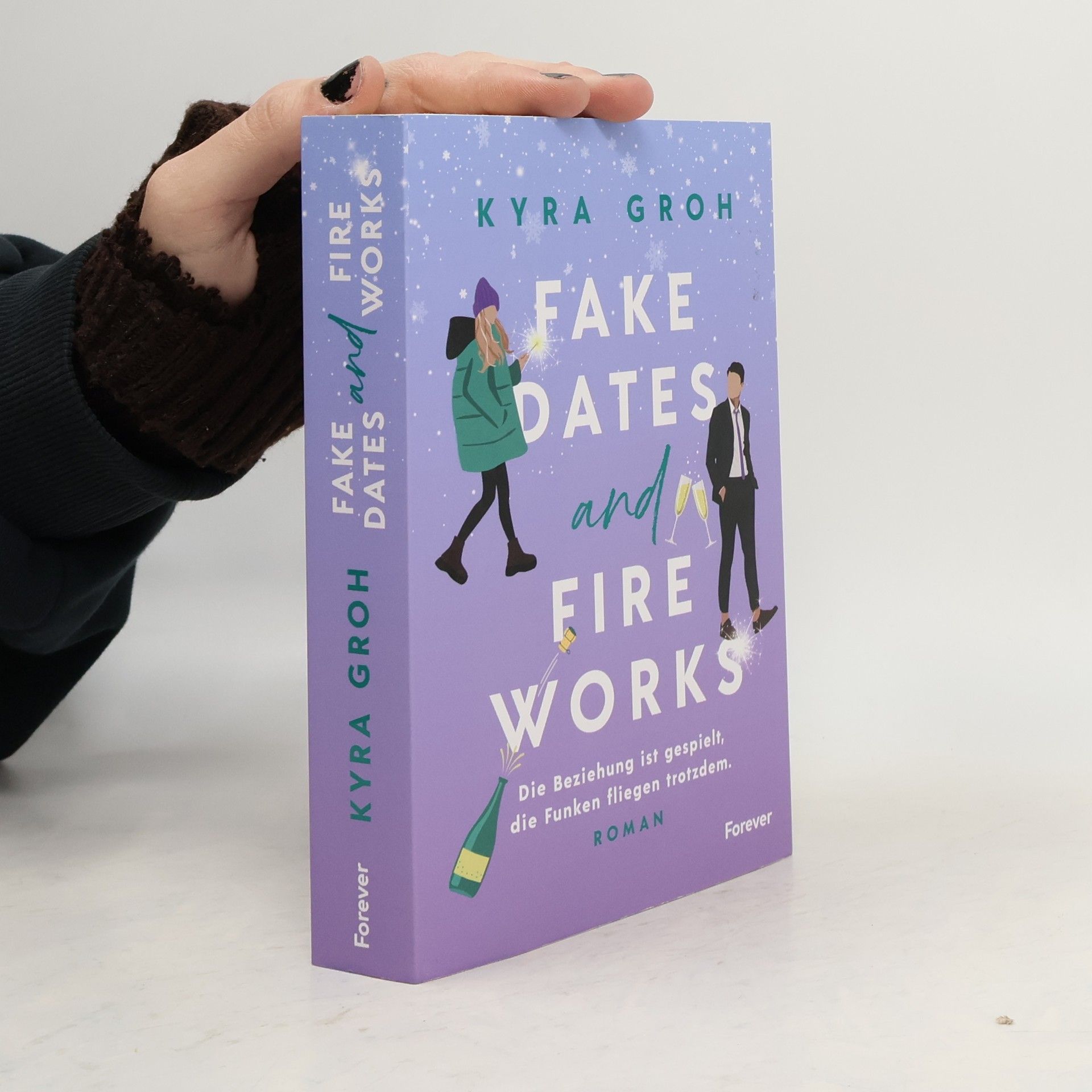 Kyra Groh Fake Dates and Fireworks