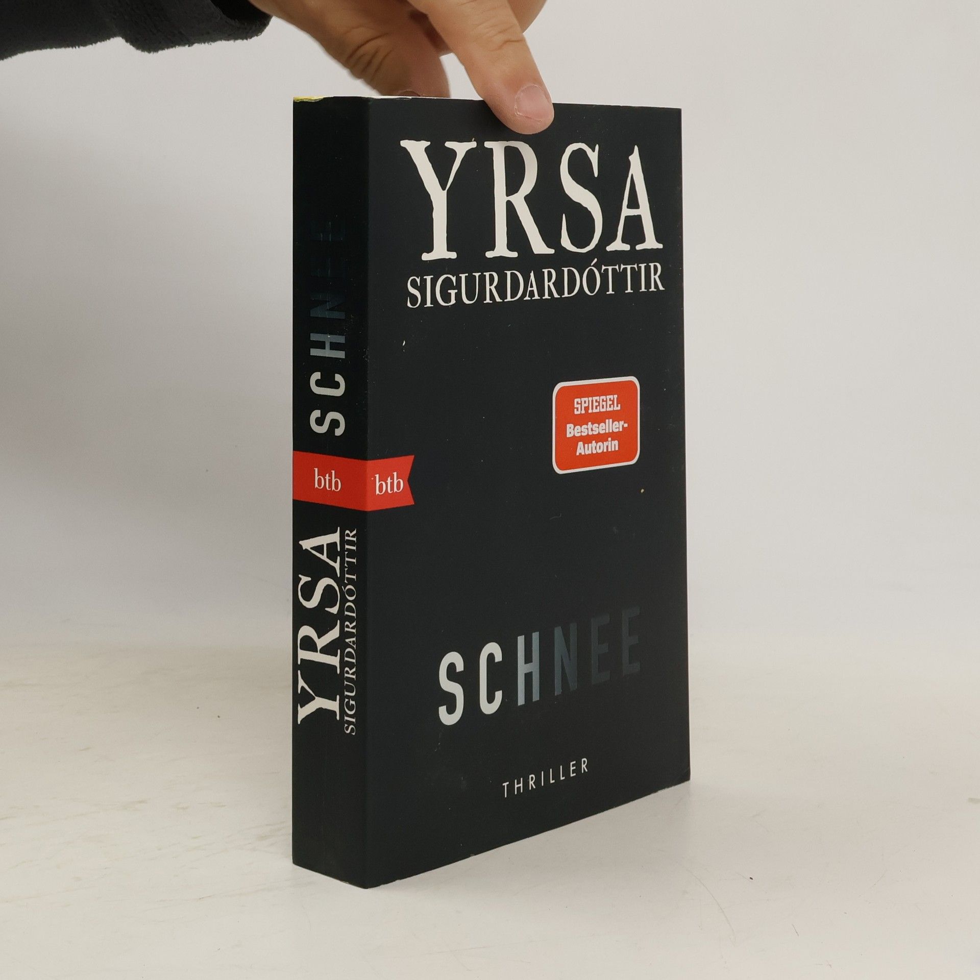 Yrsa Sigurðardóttir Schnee