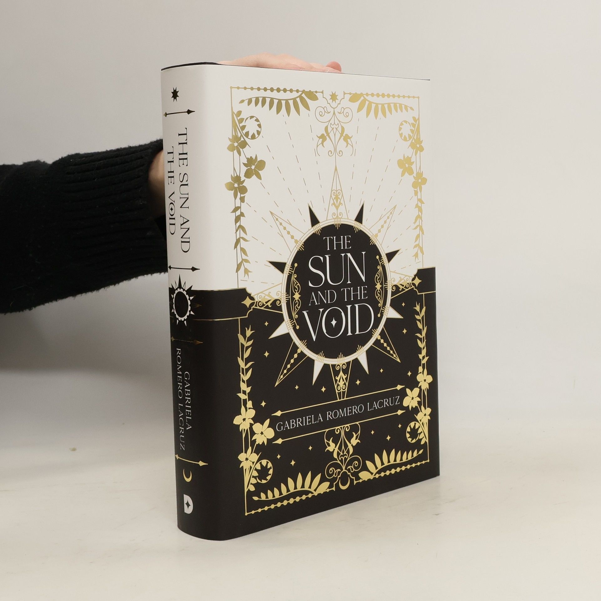 Gabriela Romero Lacruz The Sun and the Void