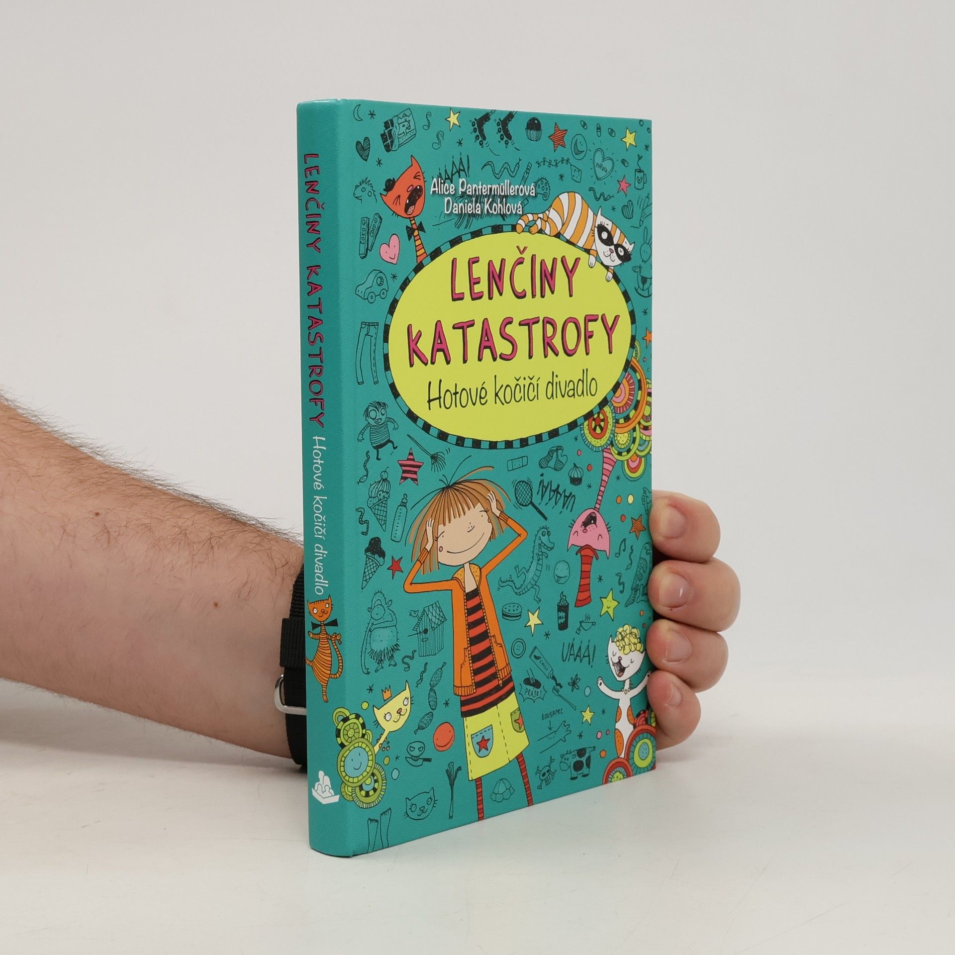 Alice Pantemüller Lenčiny katastrofy. Hotové kočičí divadlo