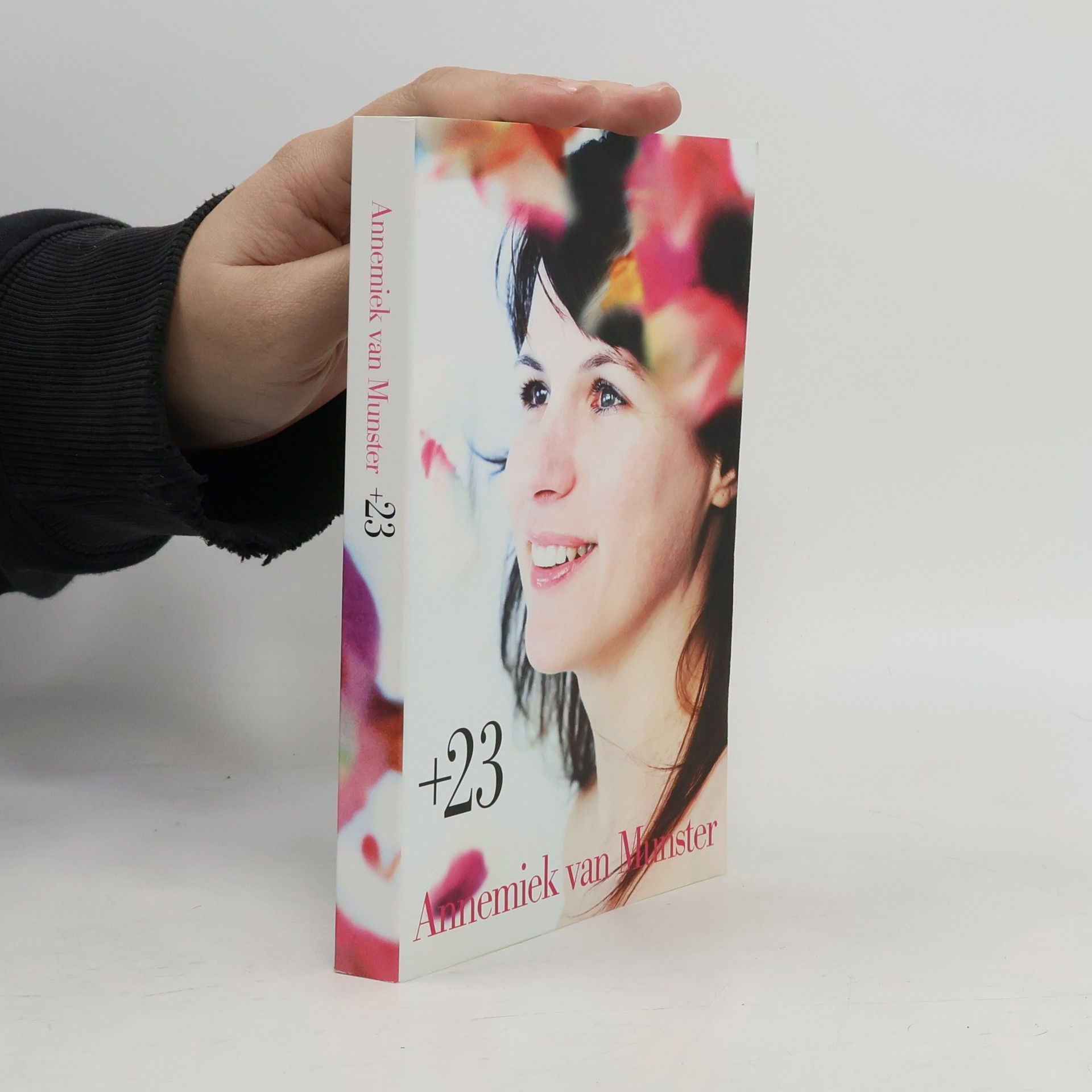 Annemiek van Munster +23