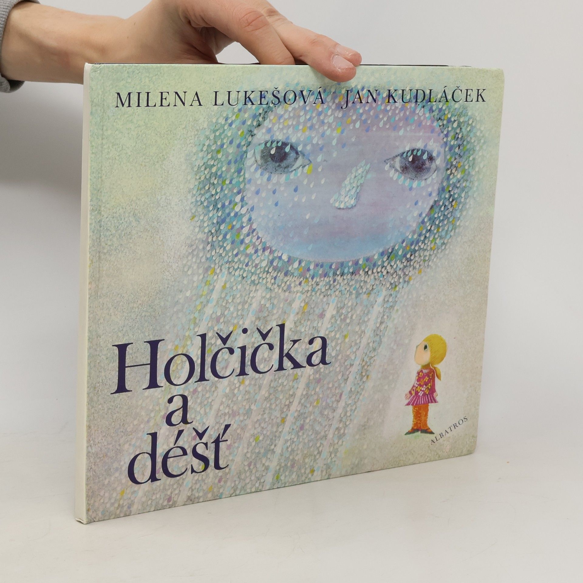Milena Lukešová Holčička a déšť
