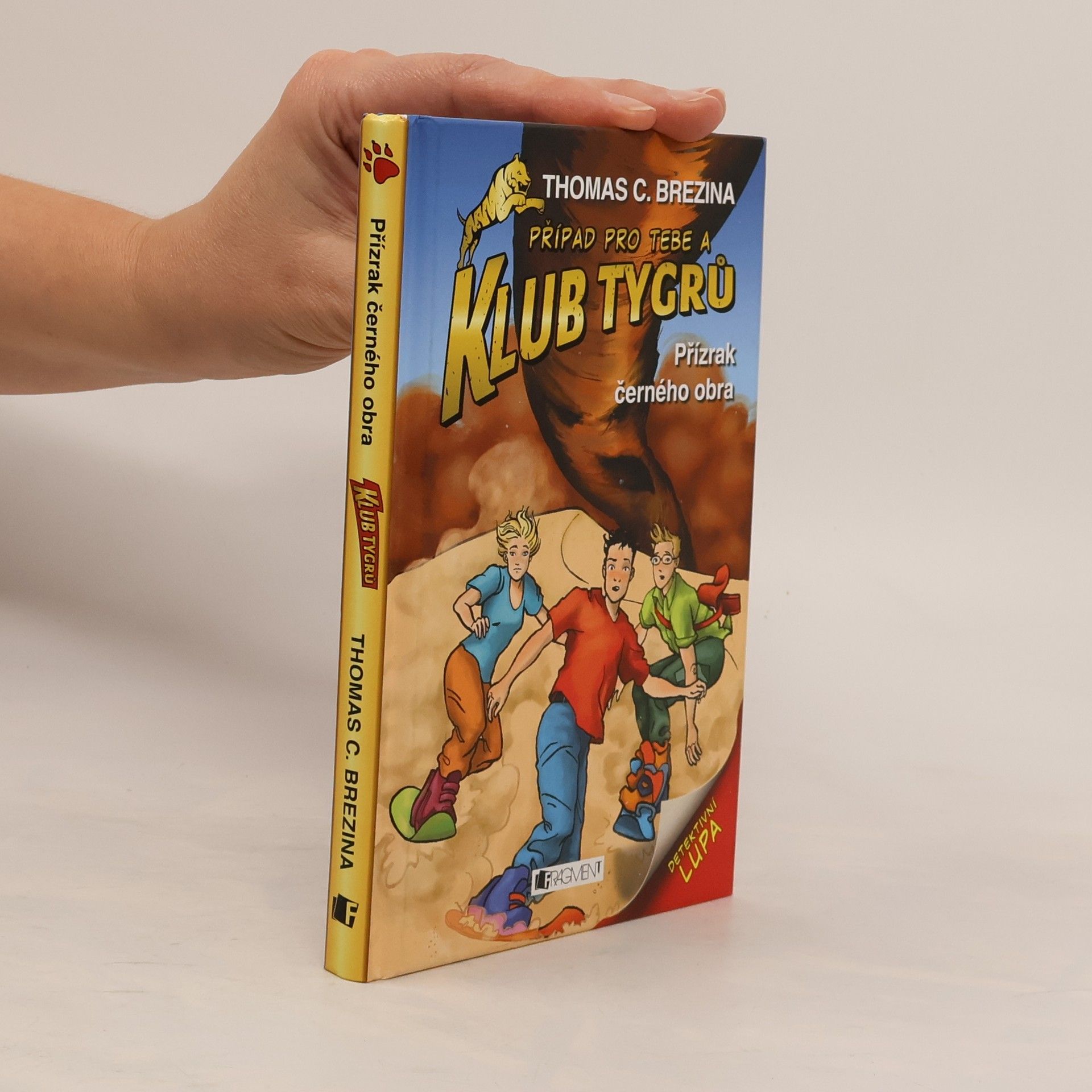 Přízrak černého obra