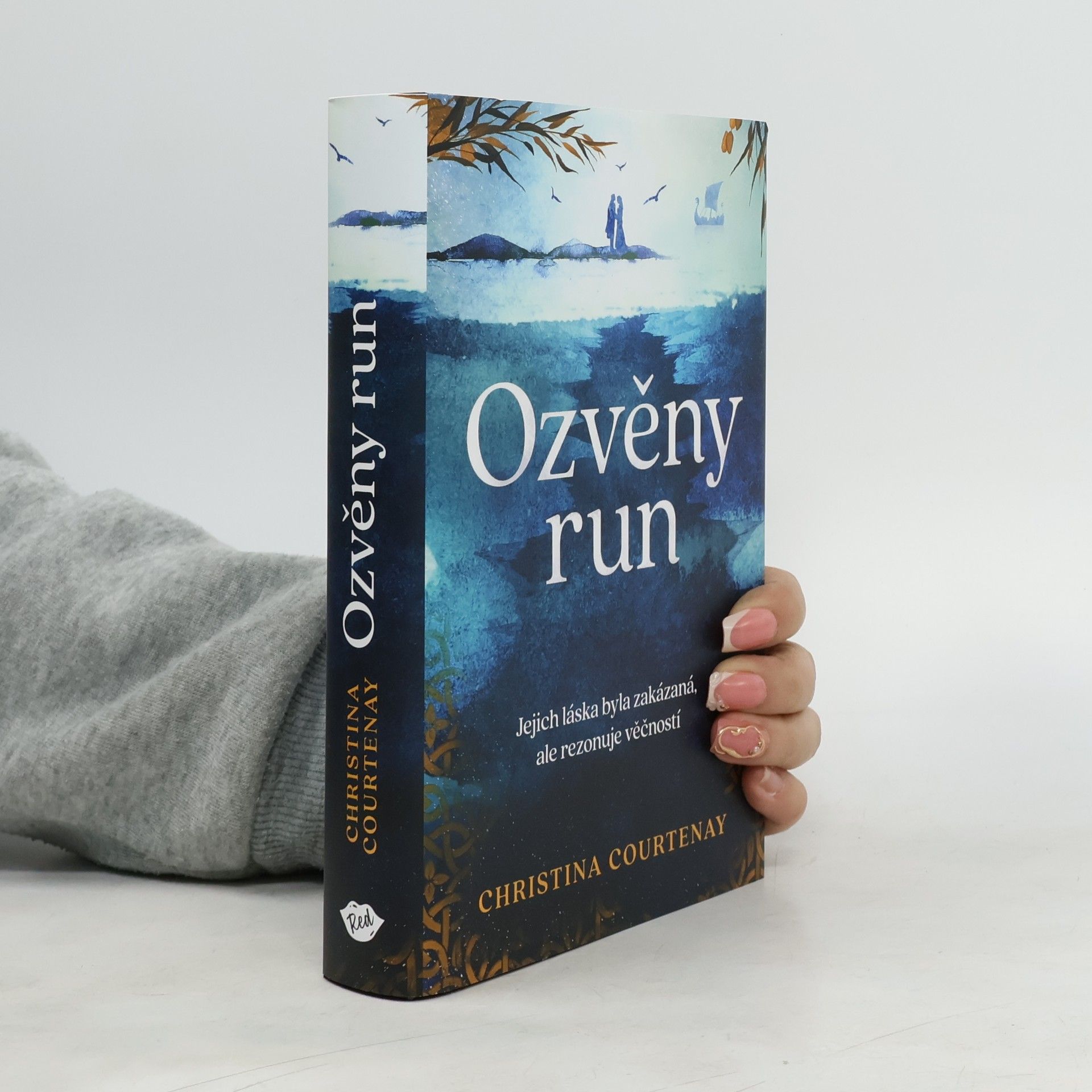 Christina Courtenay Ozvěny run