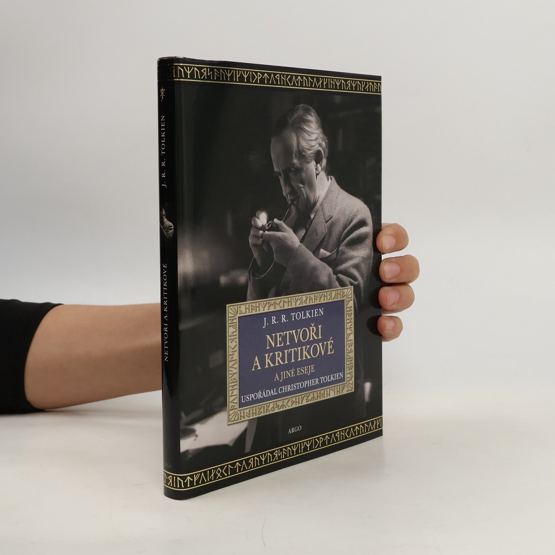 J. R. R. Tolkien Netvoři a kritikové