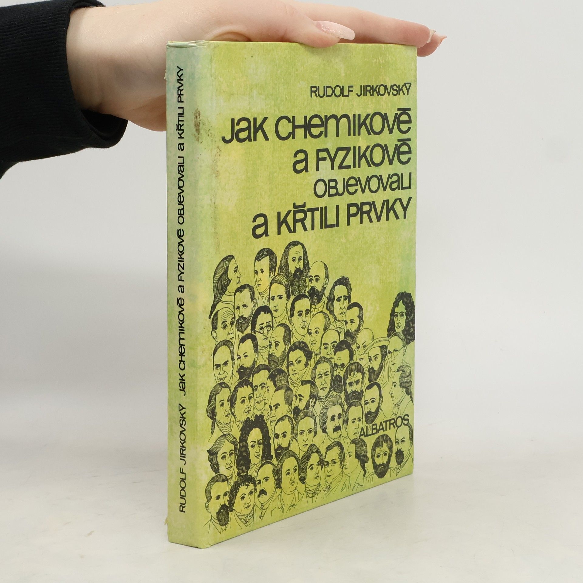 Jak chemikové a fyzikové objevovali a křtili prvky