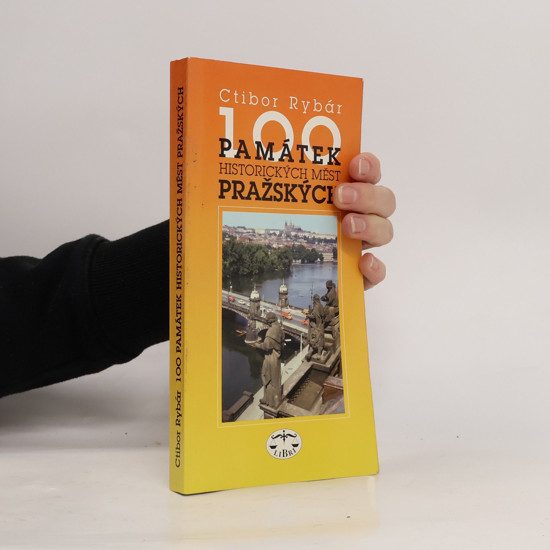 100 památek historických měst pražských