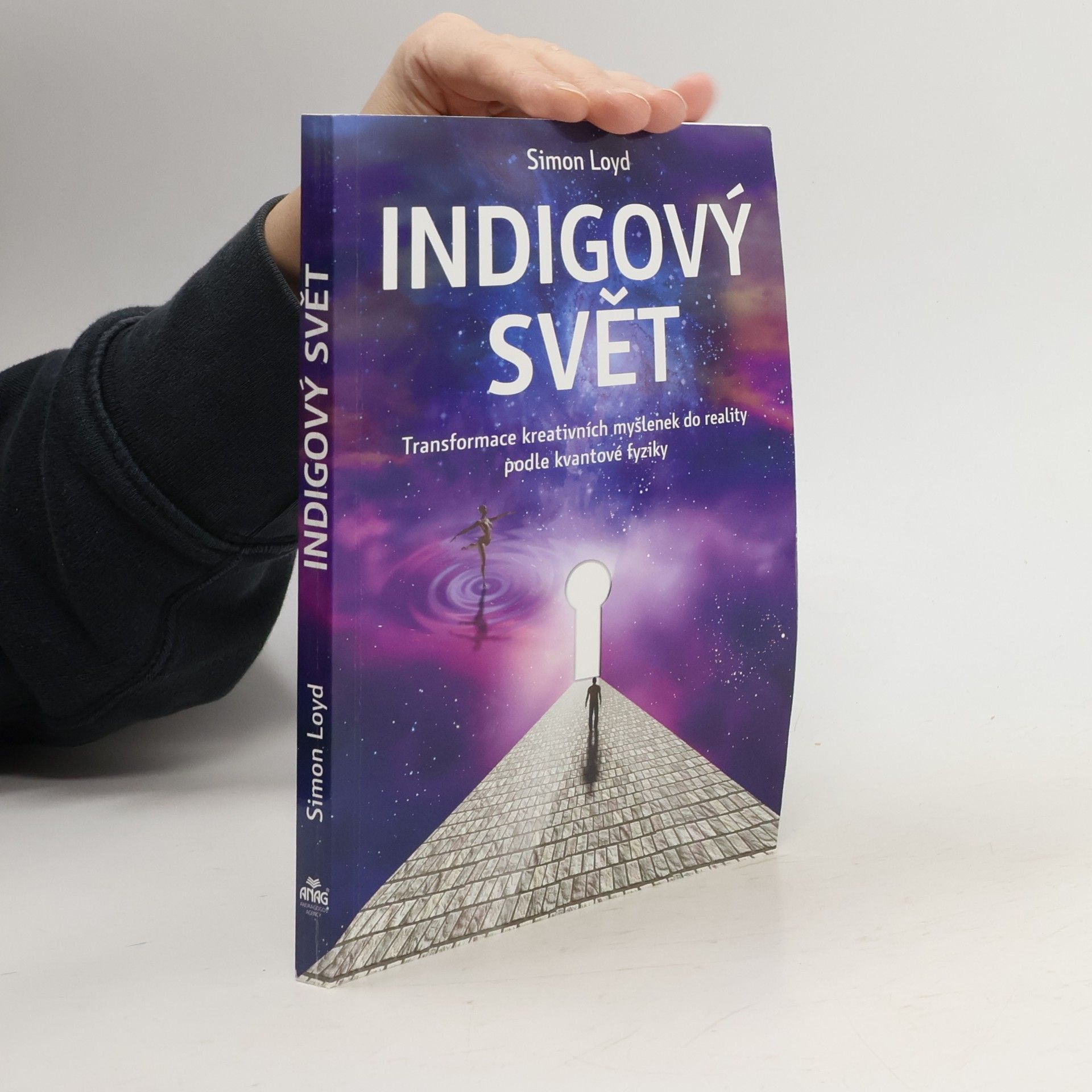 Indigový svět: Transformace kreativních myšlenek do reality podle kvantové fyziky