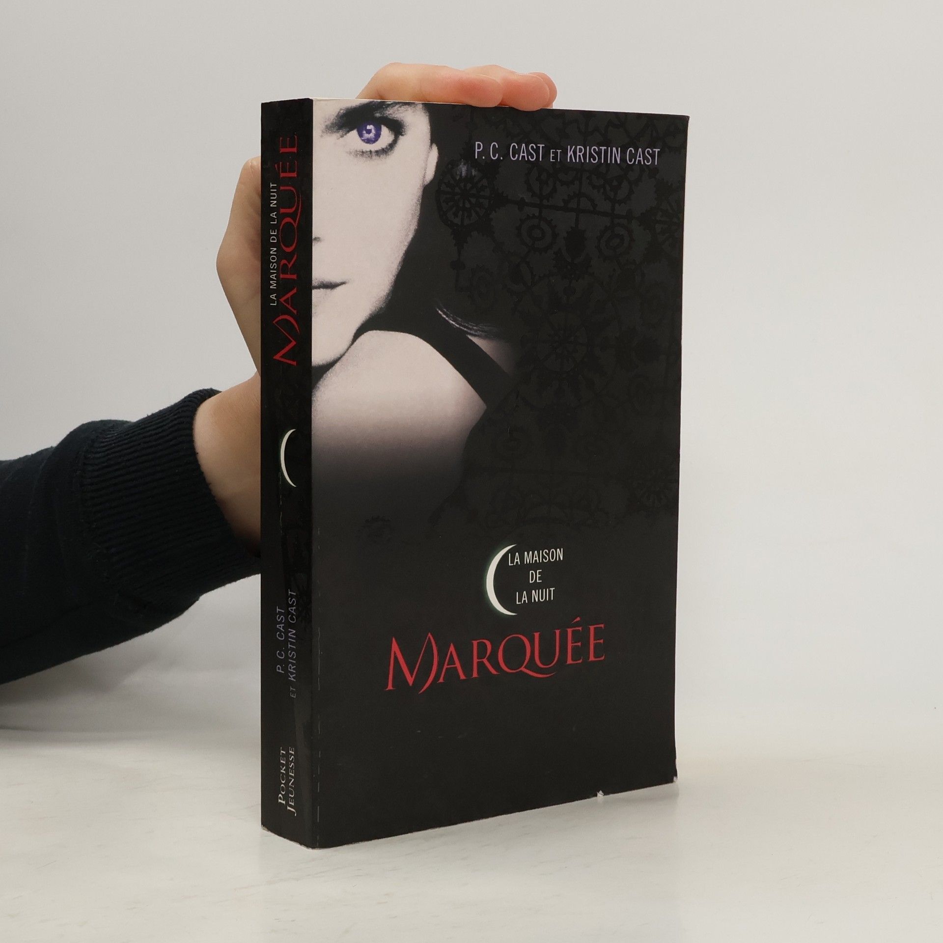 Phyllis Christine Cast La Maison de la Nuit: Marquée