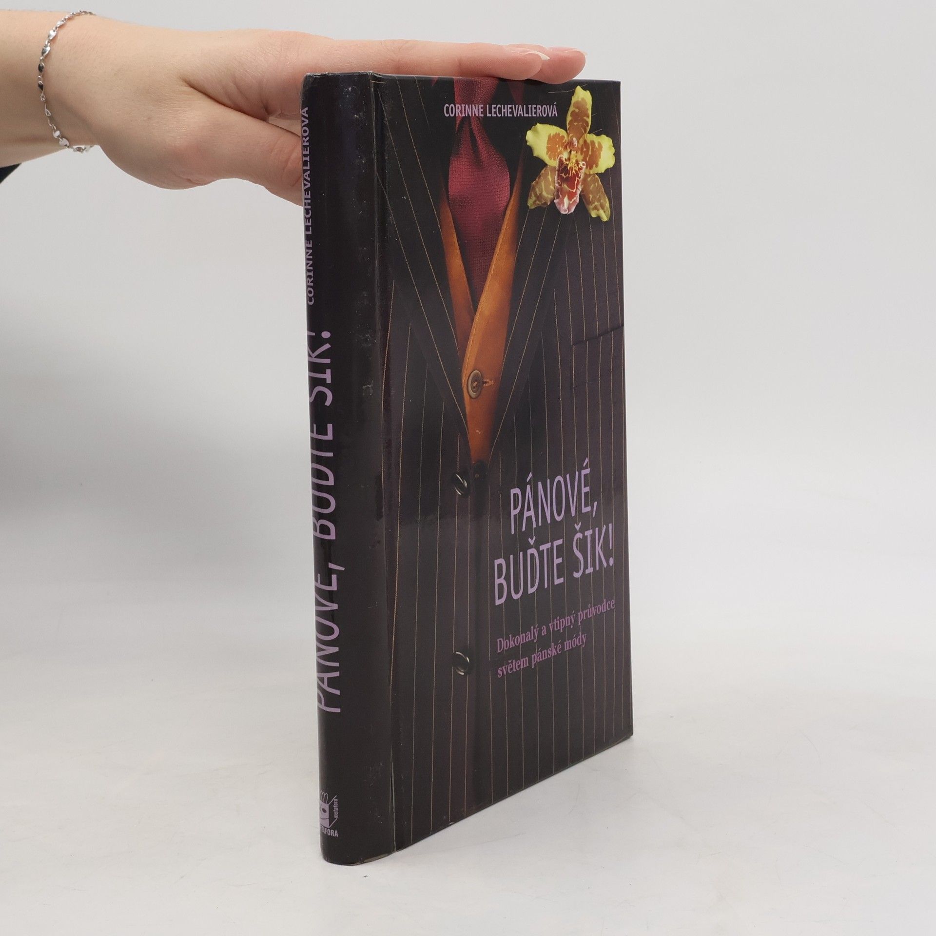 Pánové, buďte šik!