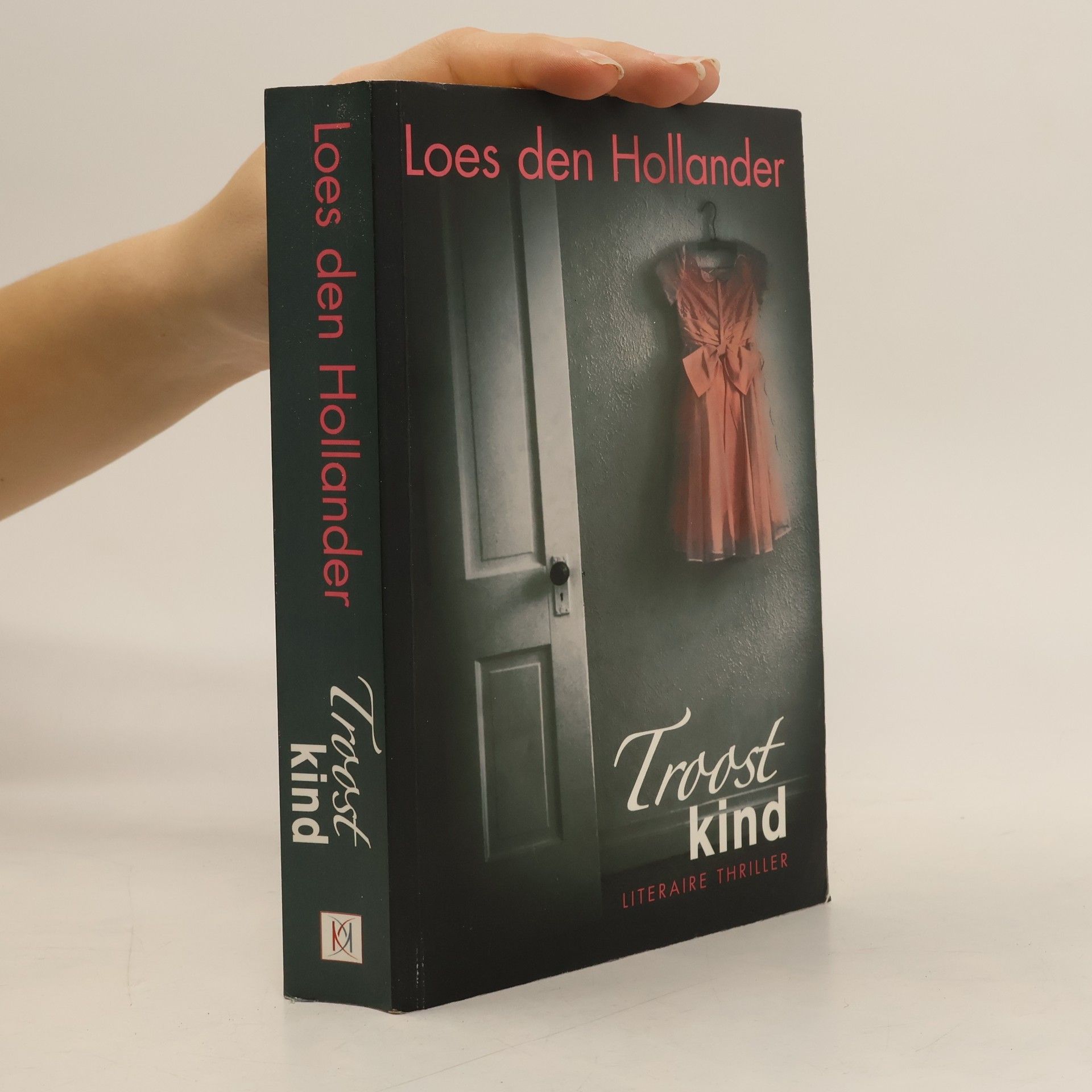 Loes den Hollander Troostkind