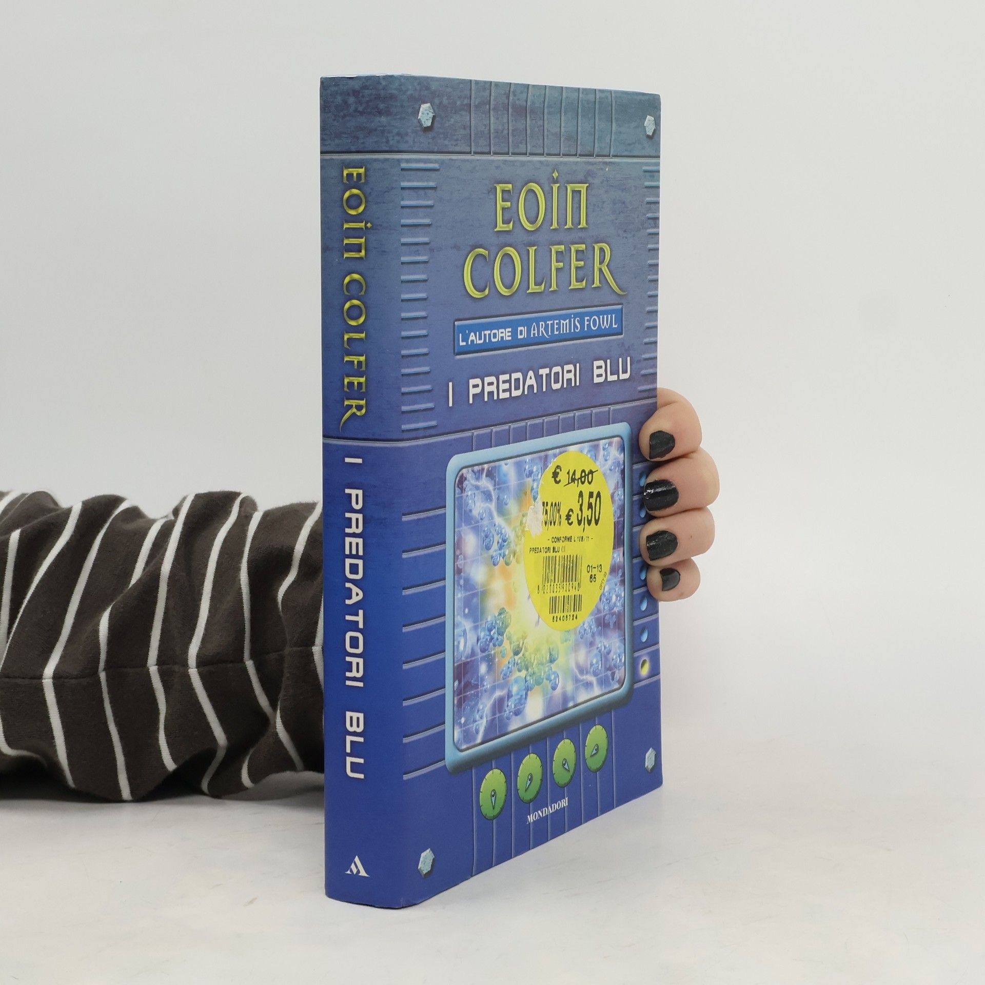 Angela Ragusa I predatori blu