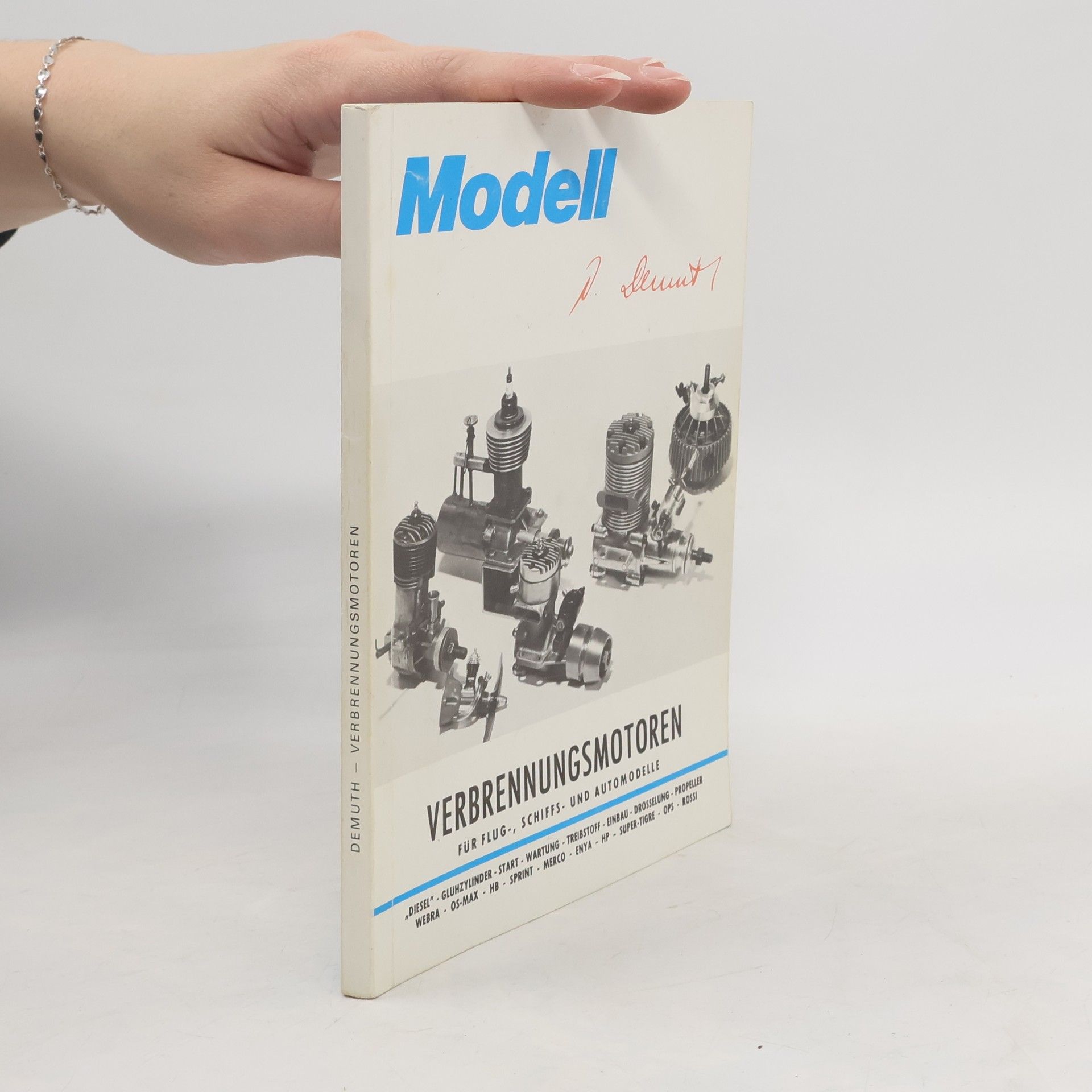 Modellmotoren für Flug-, Schiffs- und Automodelle