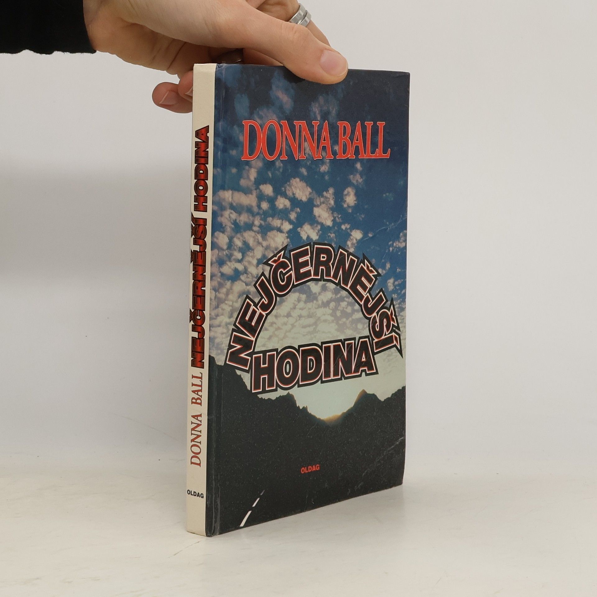 Donna Ball Nejčernější hodina