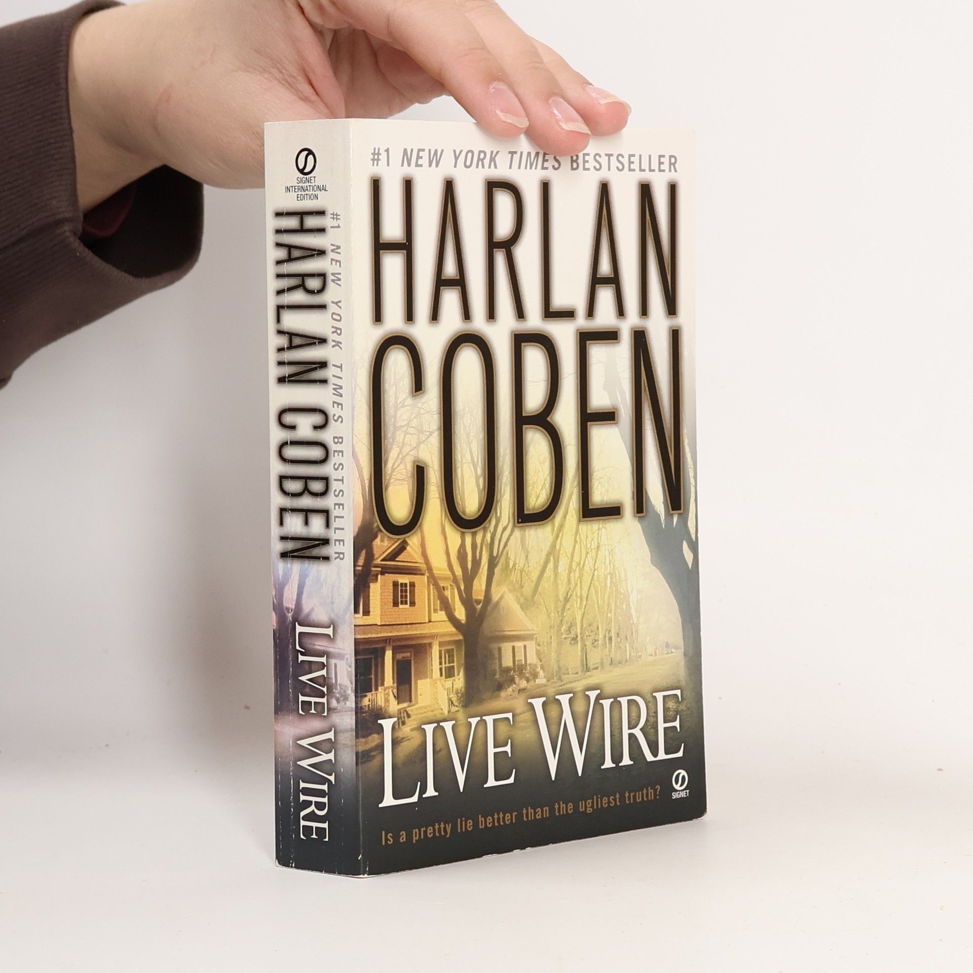Harlan Coben Live Wire - International Edition