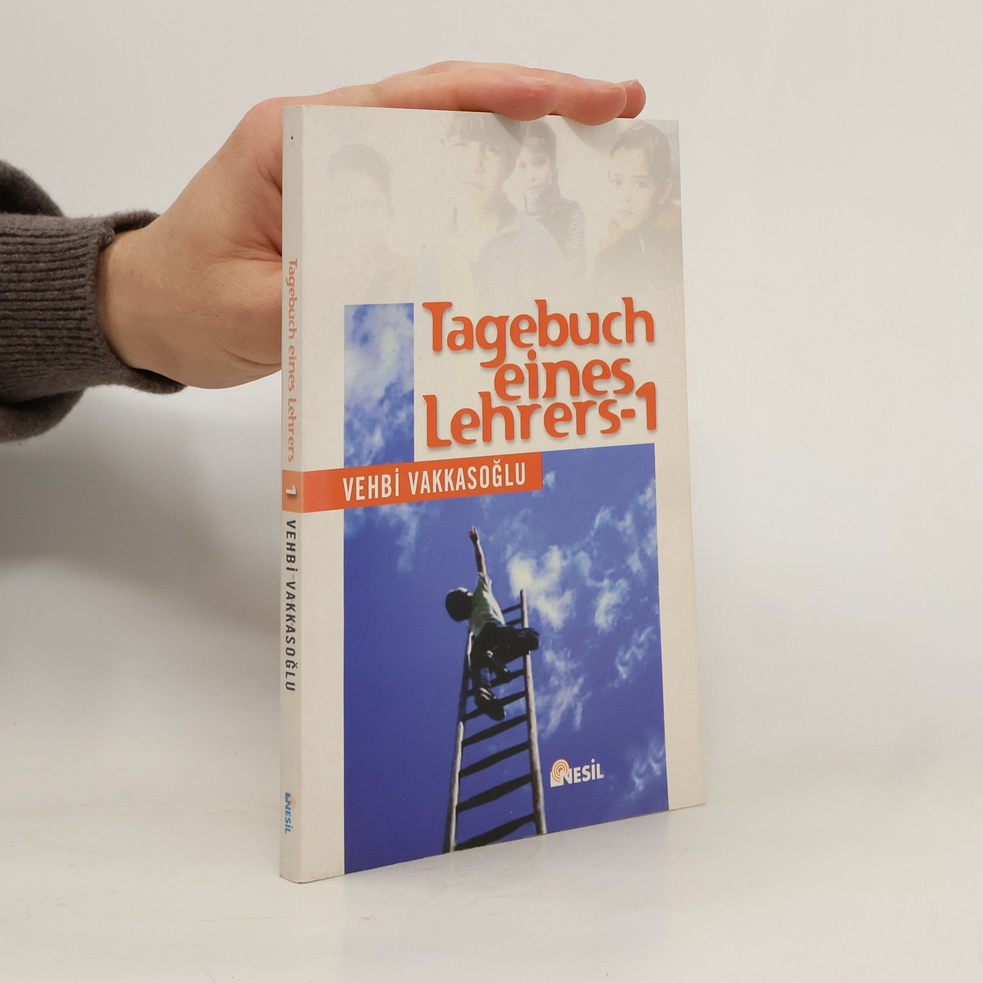 Vehbi Vakkasoglu Tagebuch eines Lehrers-1