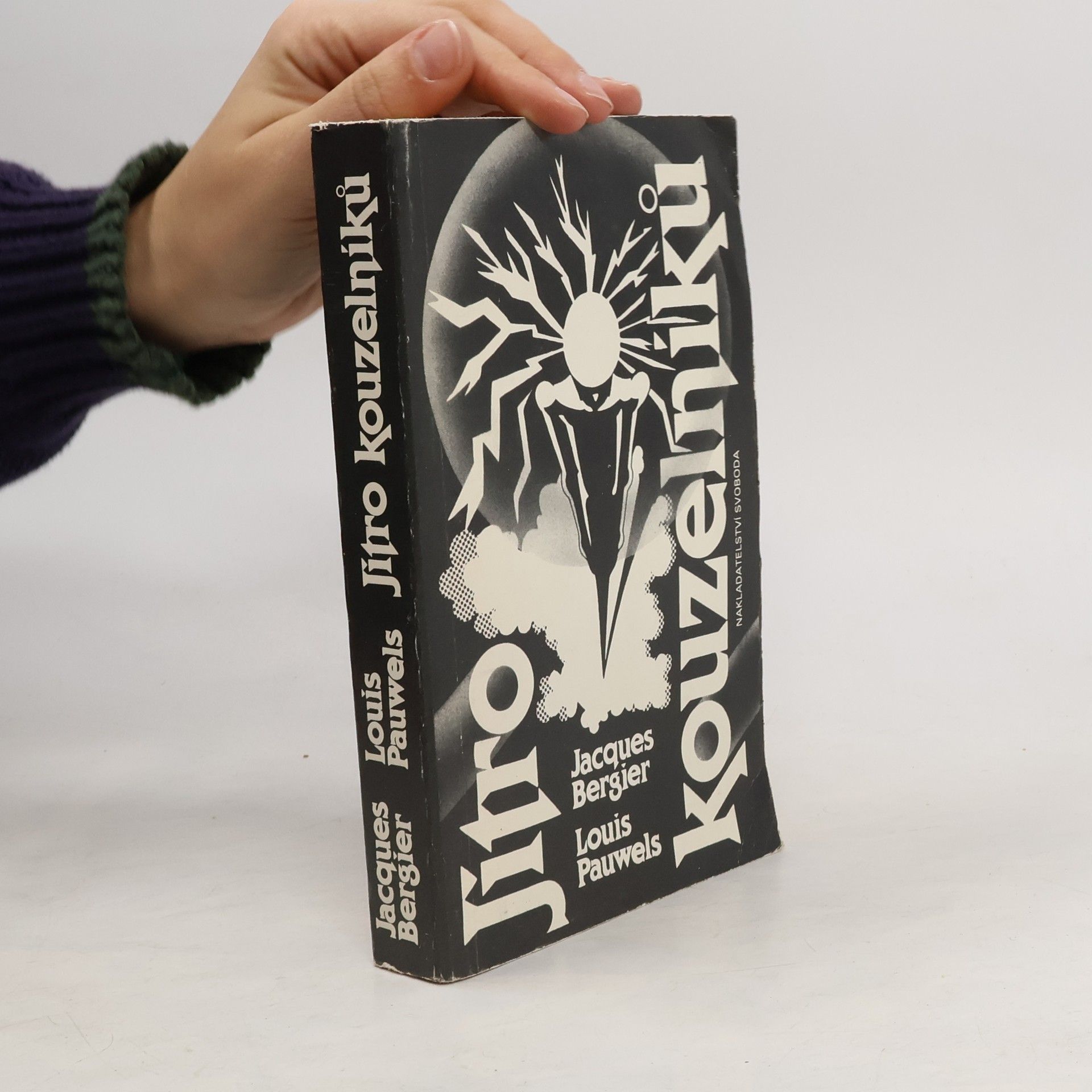 Louis Pauwels Jitro kouzelníků