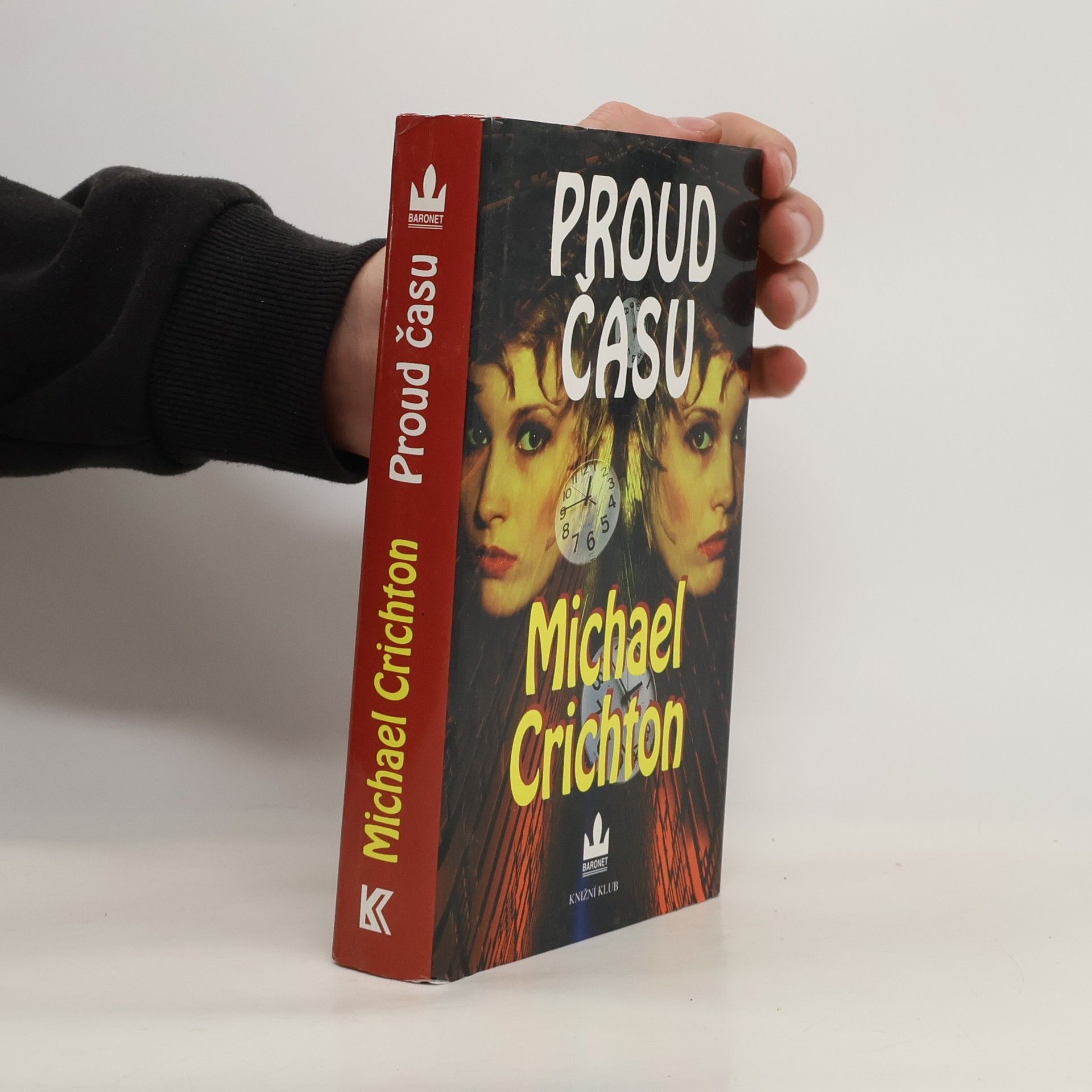 Michael Crichton Proud času