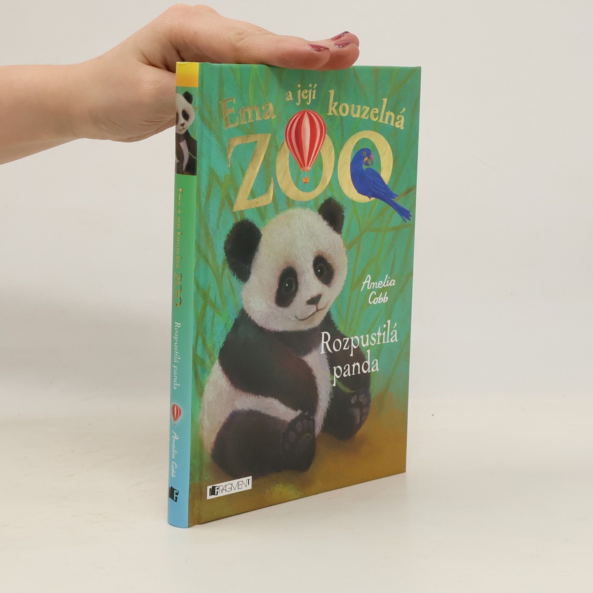 Cobb, Amelia Ema a její kouzelná zoo. Rozpustilá panda