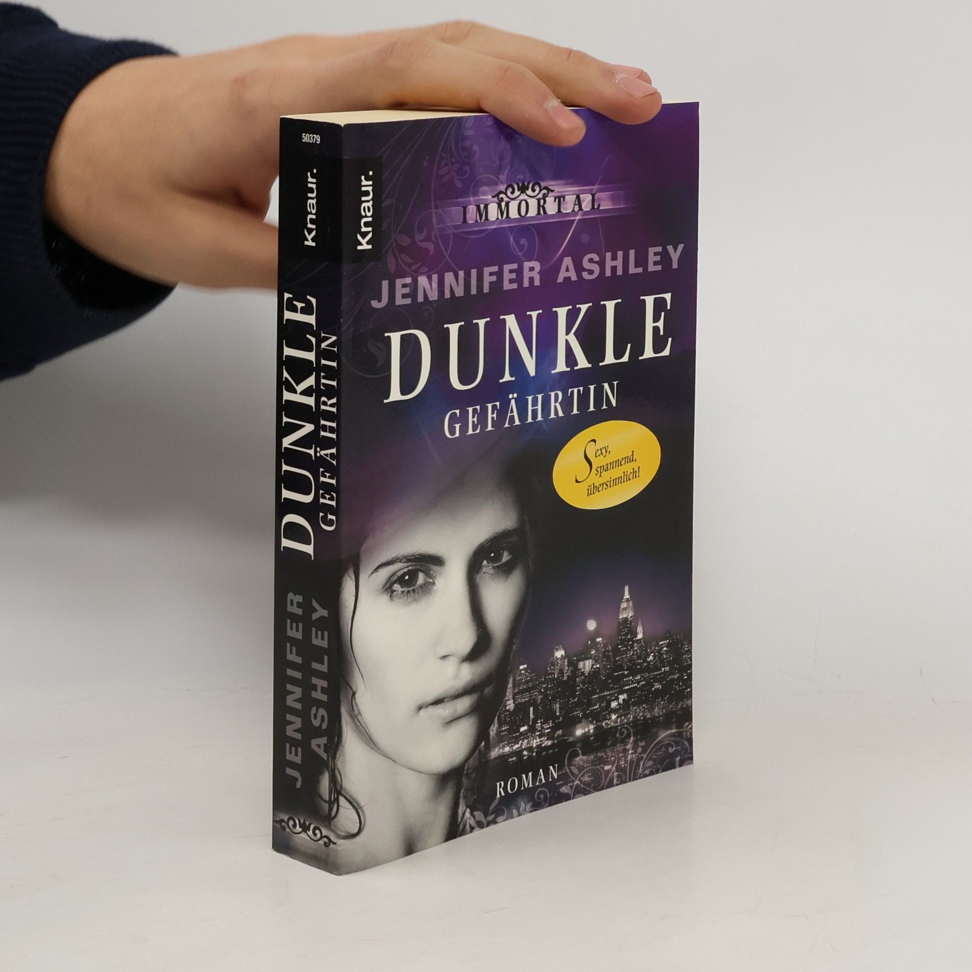 Jennifer Ashley Dunkle Gefährtin