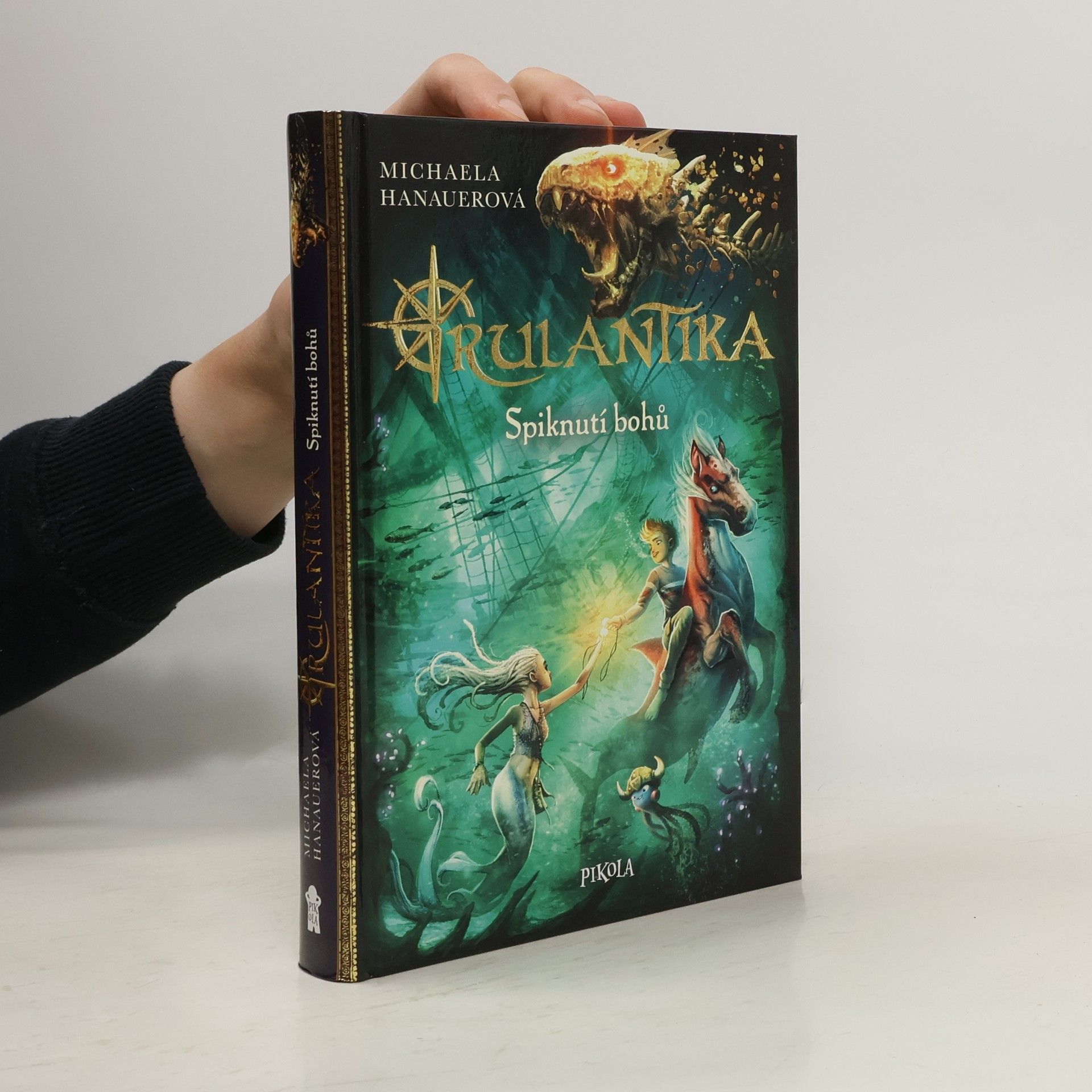 Jana Van Luxemburg Rulantika. Spiknutí bohů