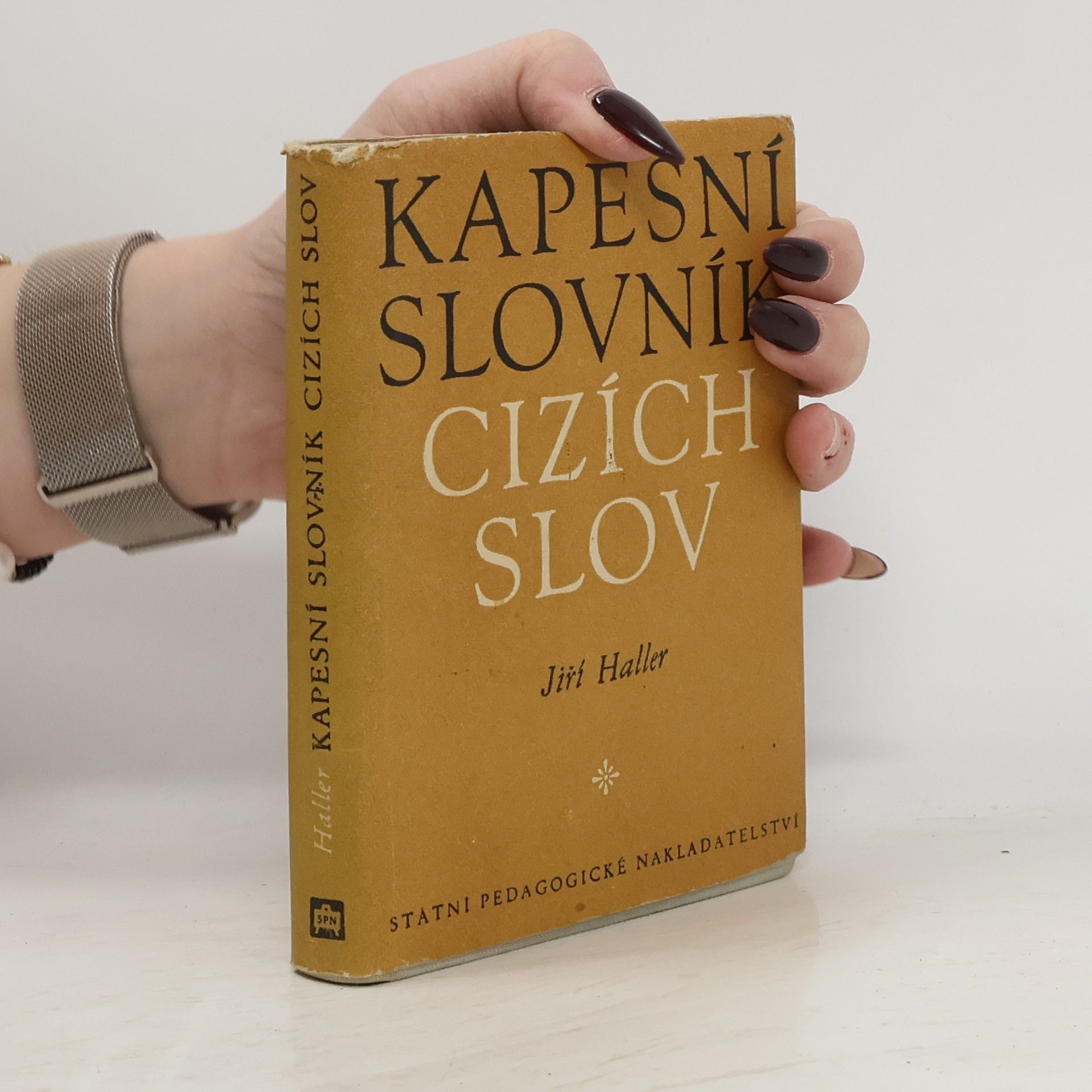 Jiří Haller Kapesní slovník cizích slov