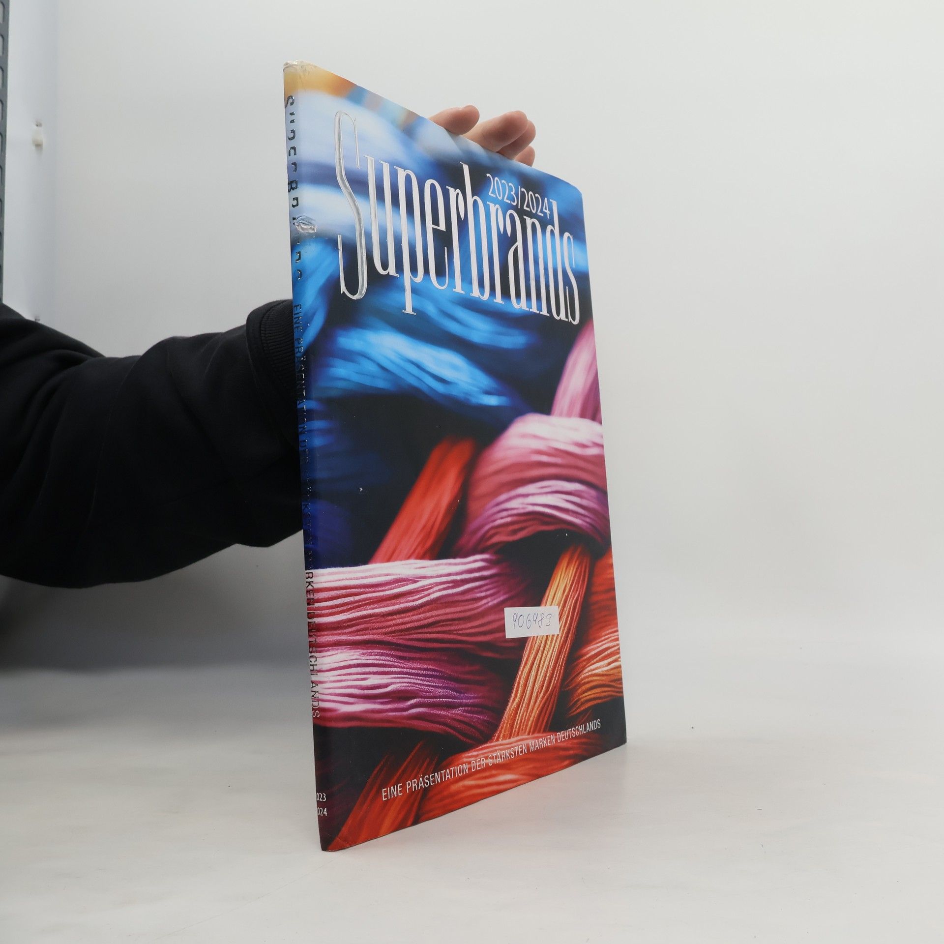 Collectif d'auteurs Superbrands 2023/2024