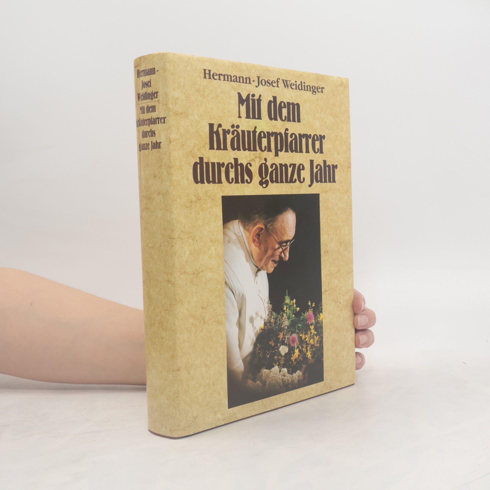 Mit dem Kräuterpfarrer durchs ganze Jahr