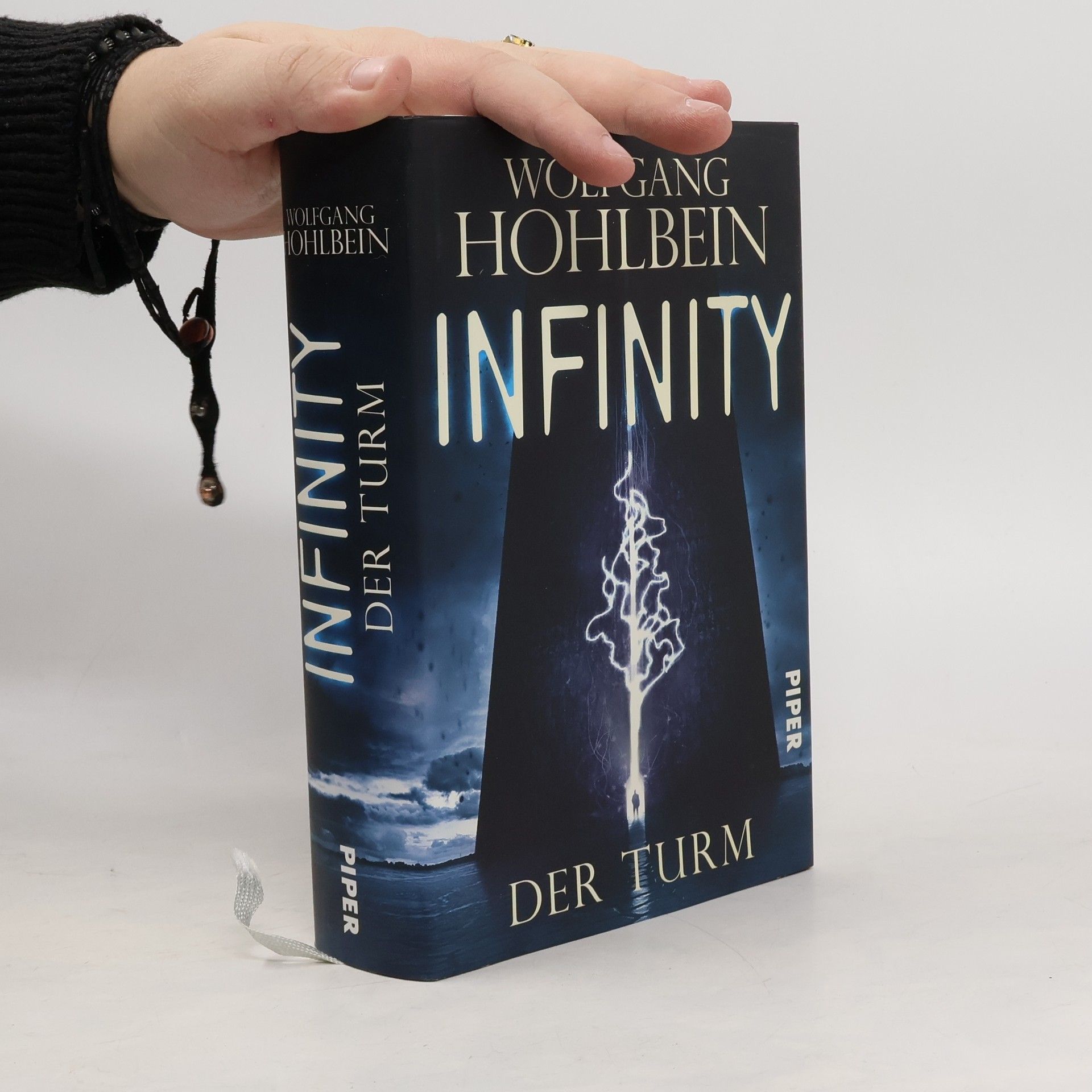 Wolfgang Hohlbein Infinity