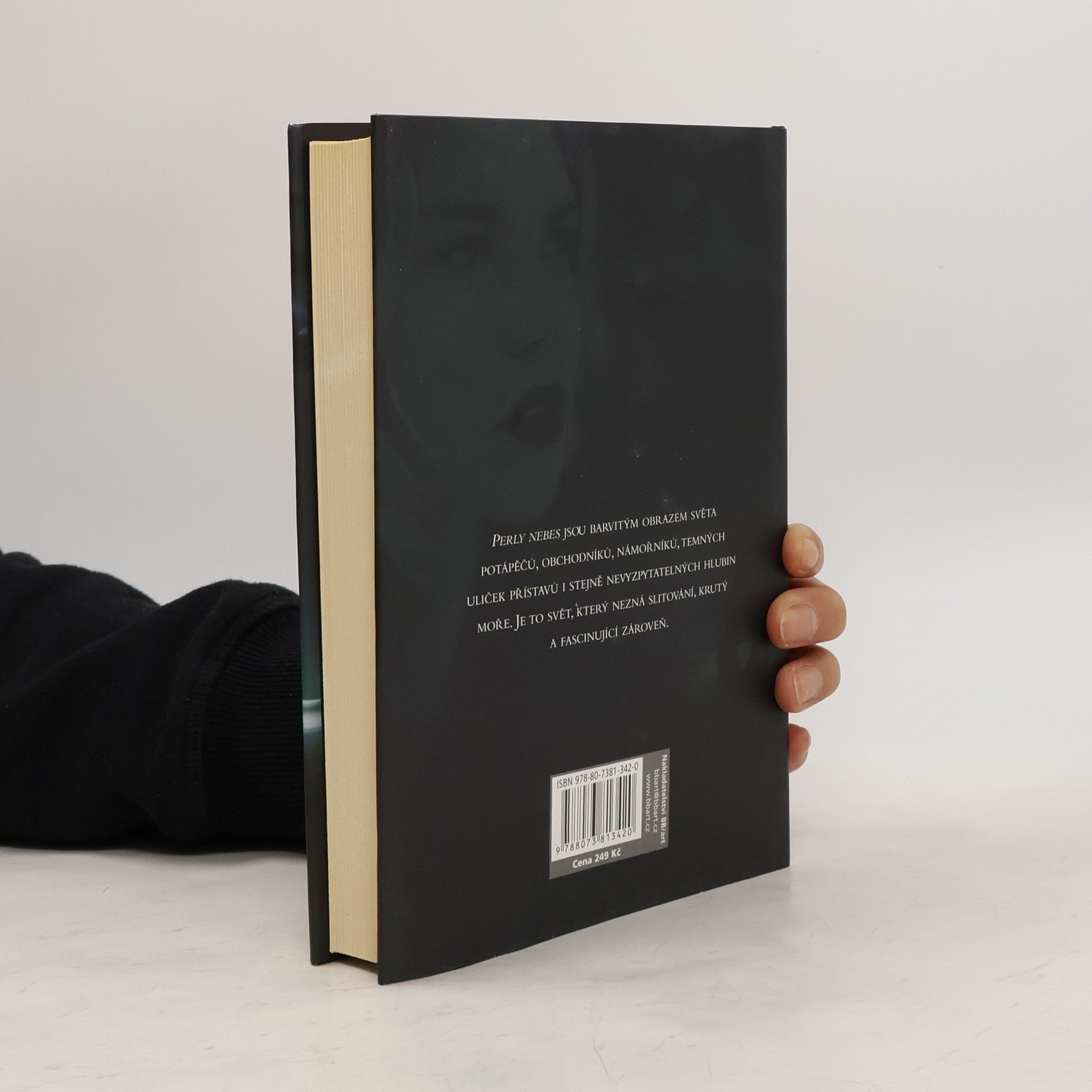 Colin Falconer Perly nebes