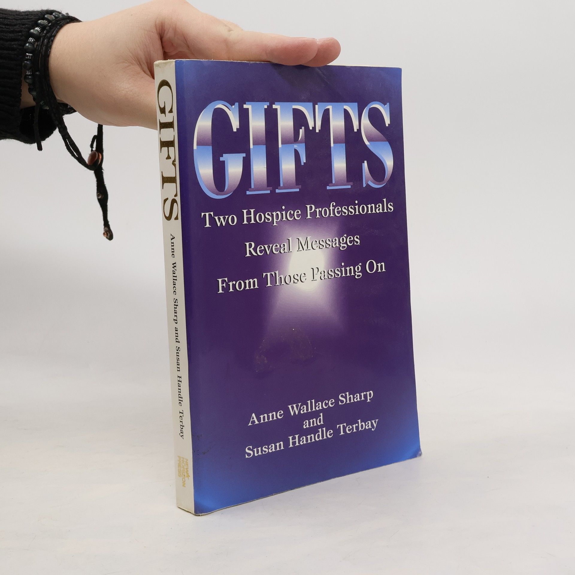 Anne Wallace Sharp Gifts