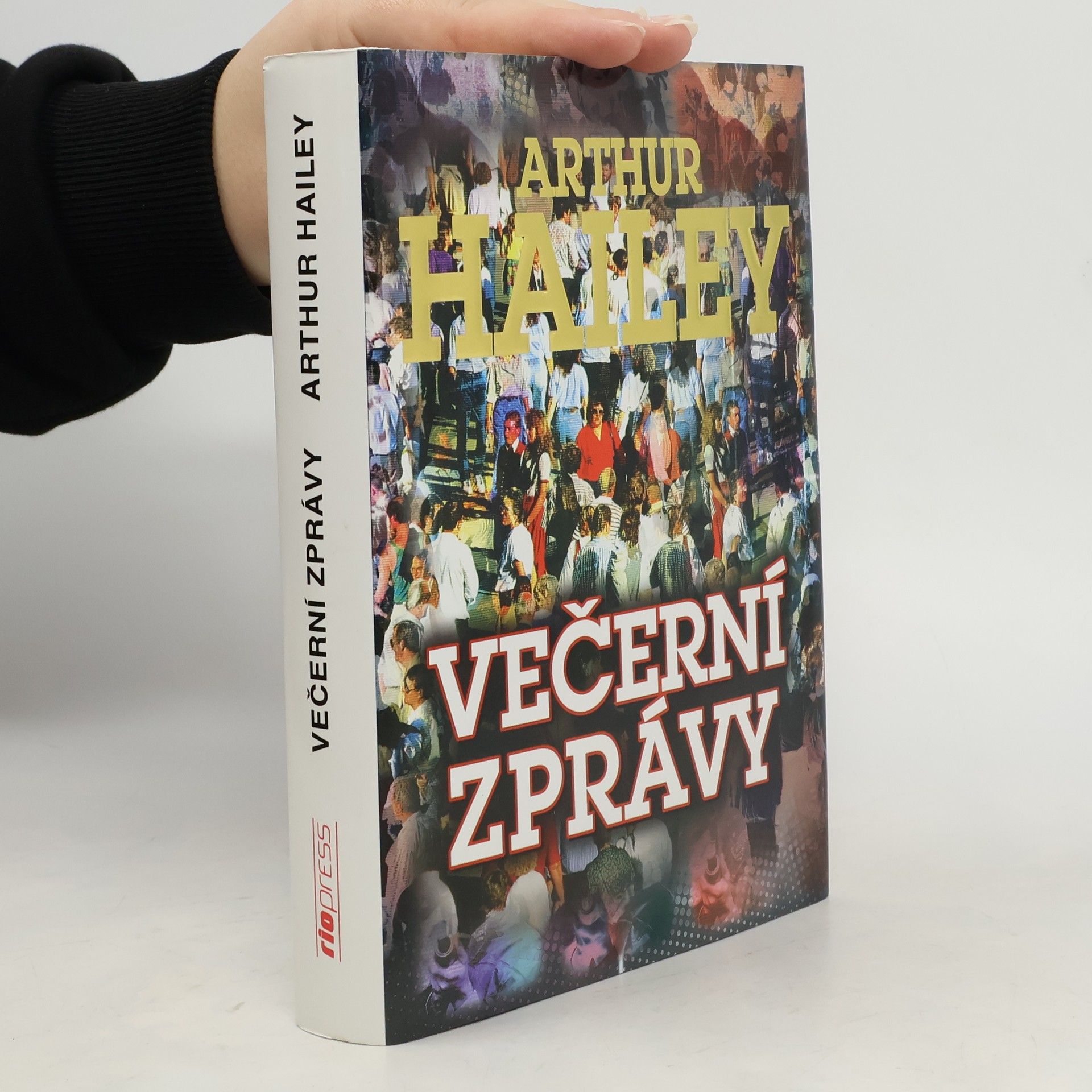 Arthur Hailey Večerní zprávy