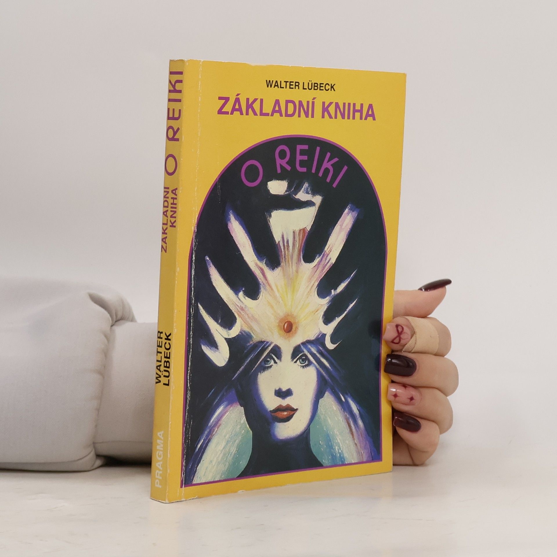 Walter Lübeck Základní kniha o Reiki