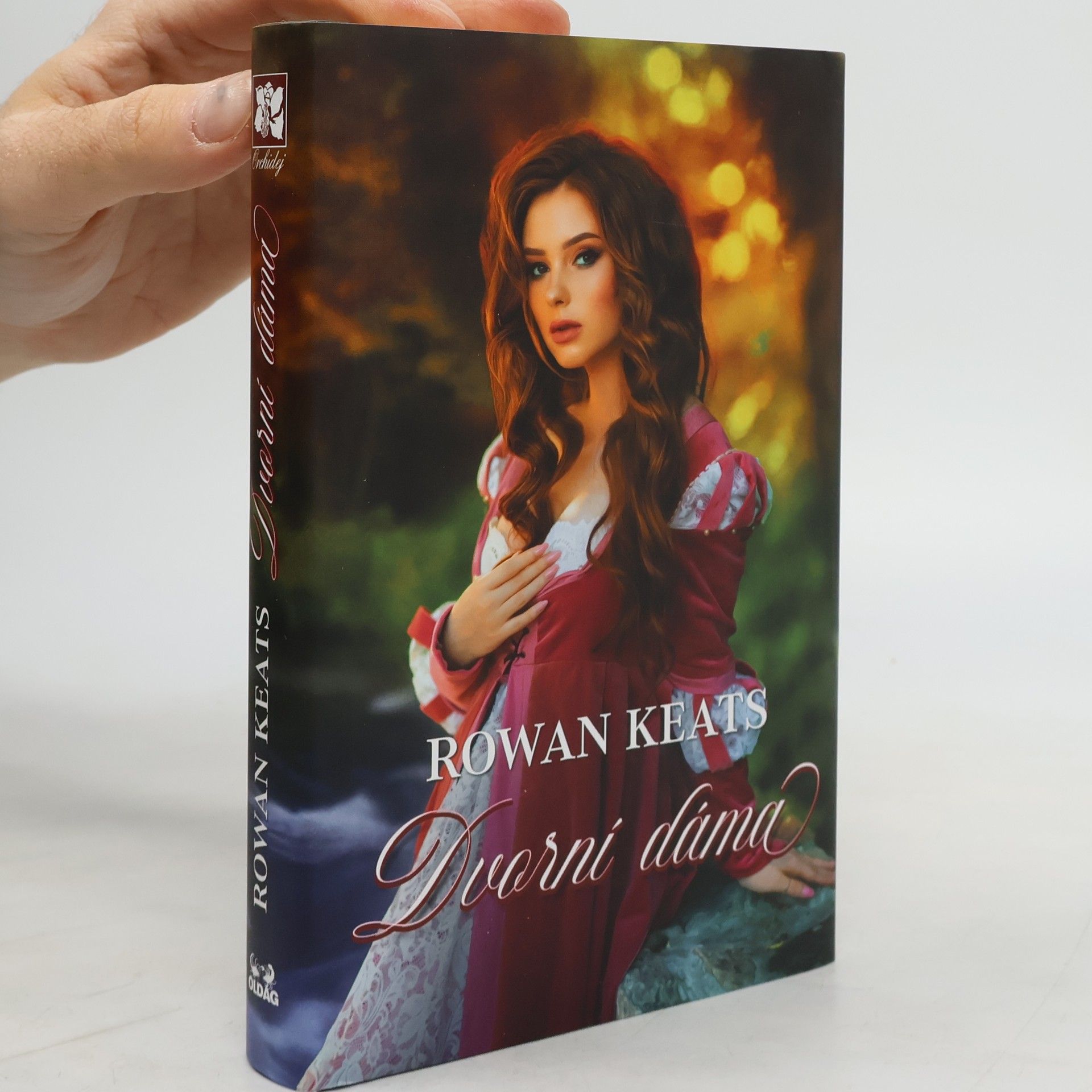 Rowan Keats Dvorní dáma