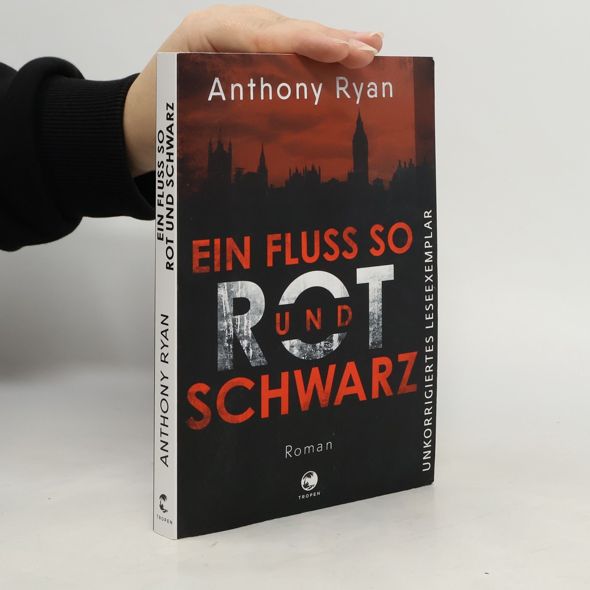 Anthony Ryan Ein Fluss so rot und schwarz