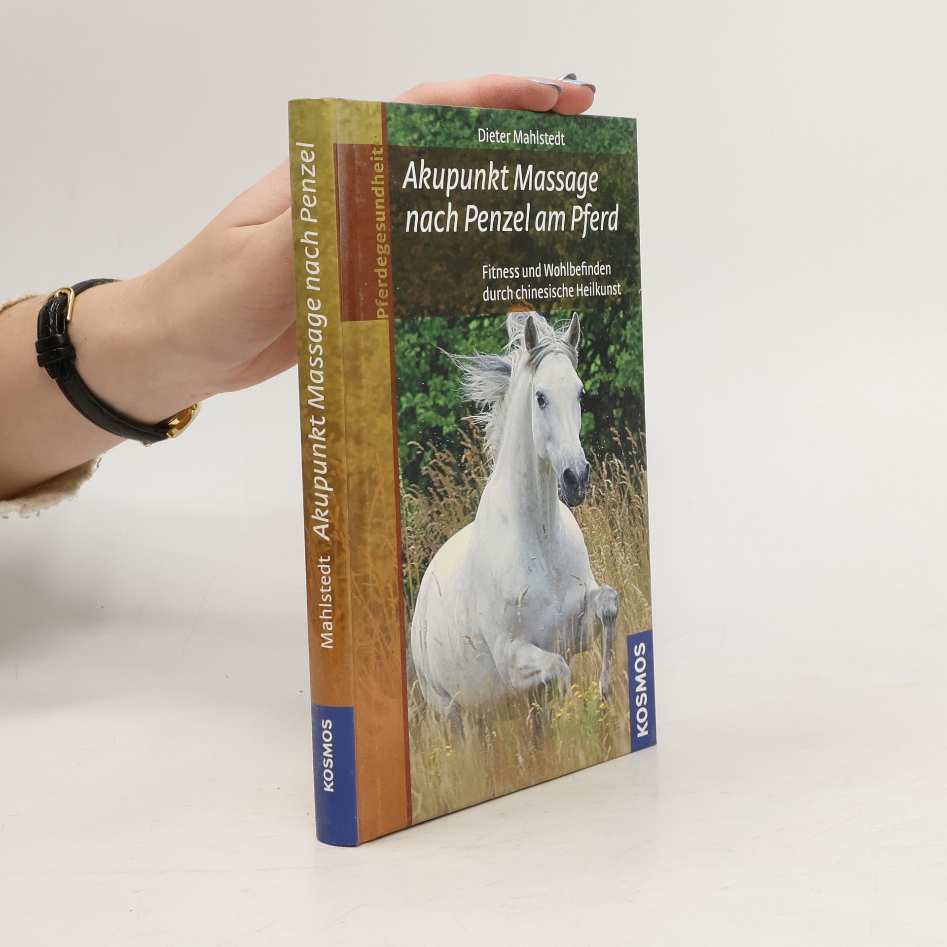 Dieter Mahlstedt Akupunkt-Massage nach Penzel am Pferd