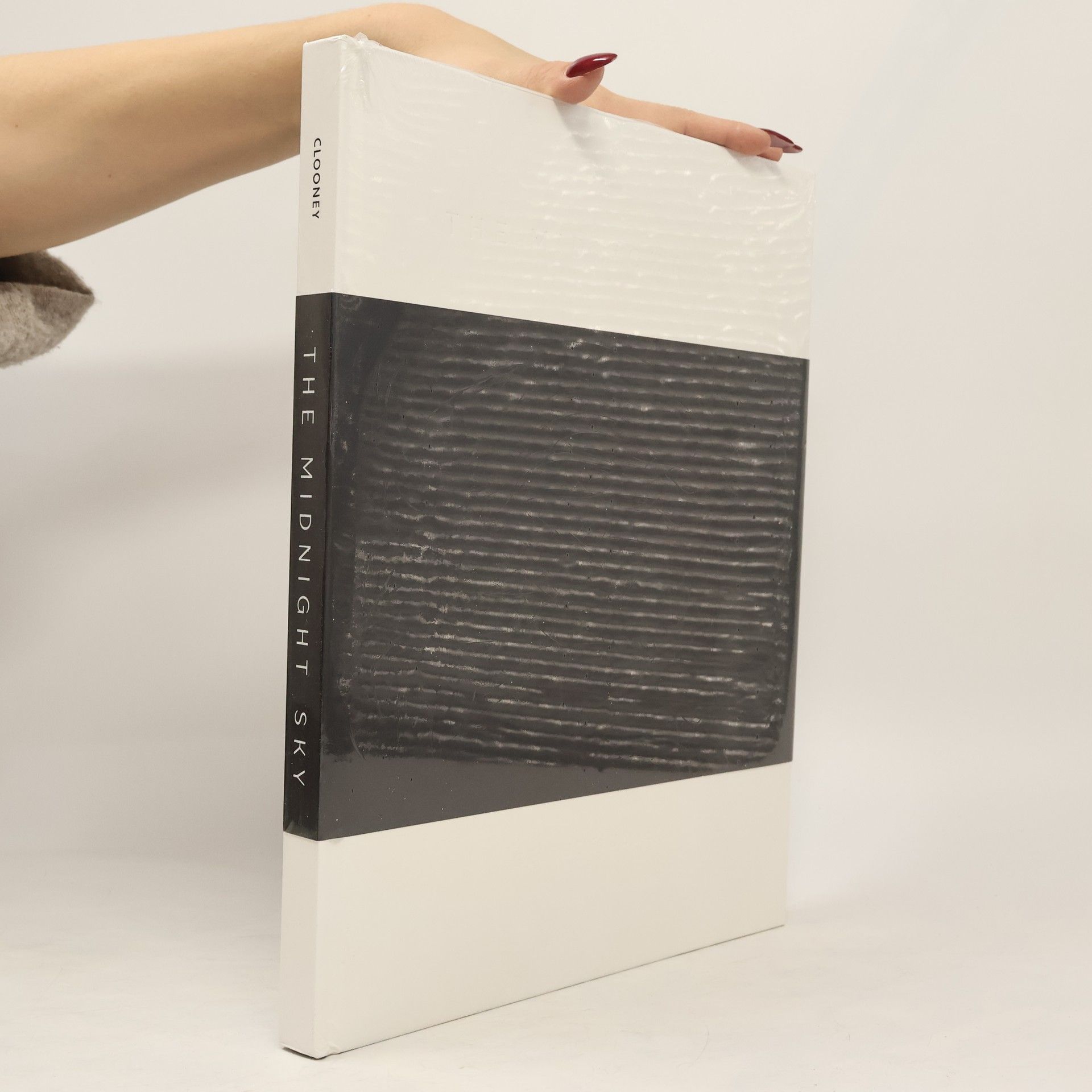 AA.VV. The Midnight Sky