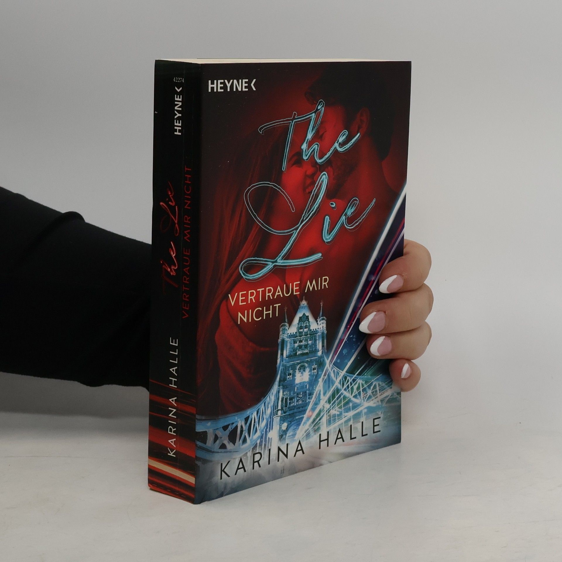 Karina Halle The lie