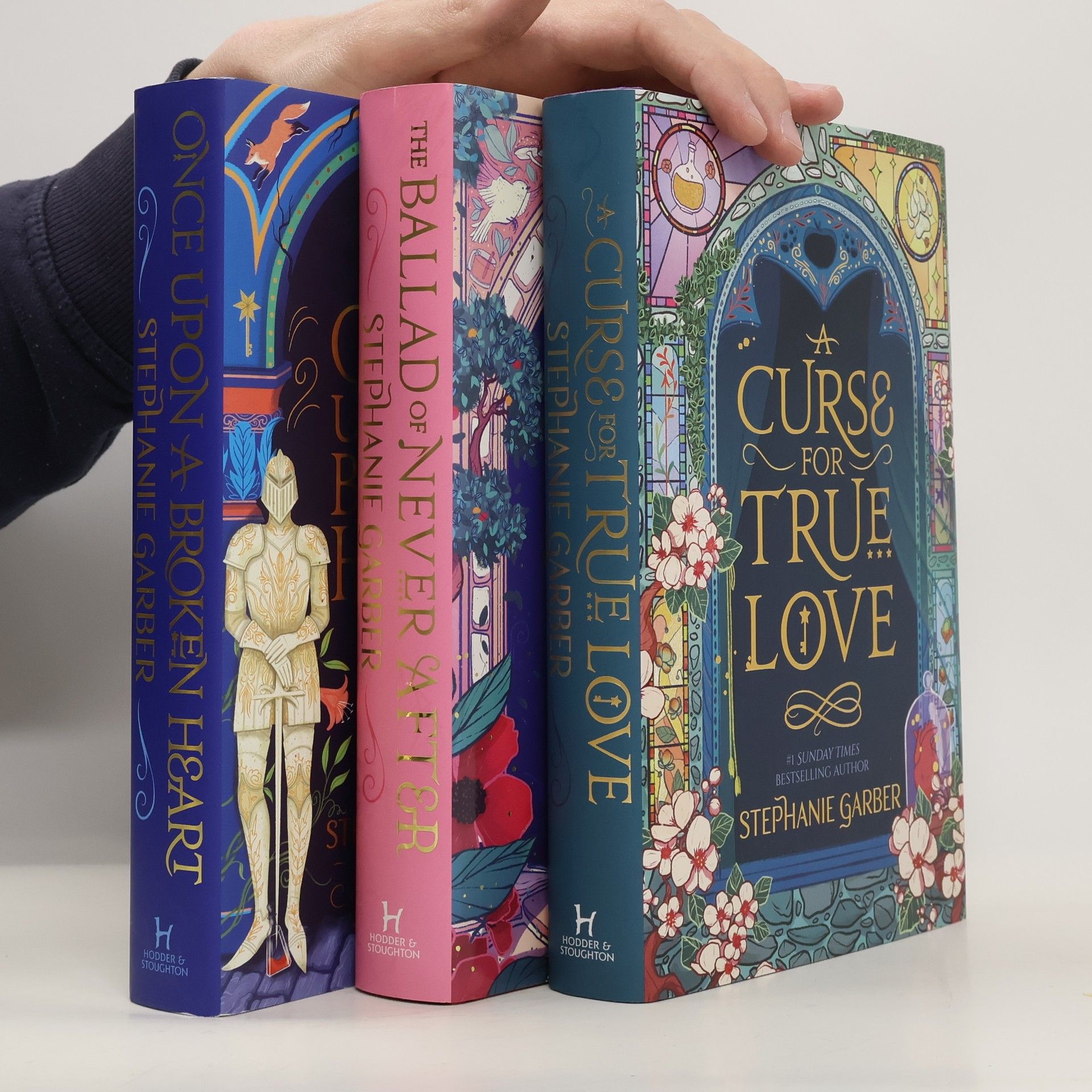 Stephanie Garber Once Upon a Broken Heart. The Ballad of Never After. Curse for True Love