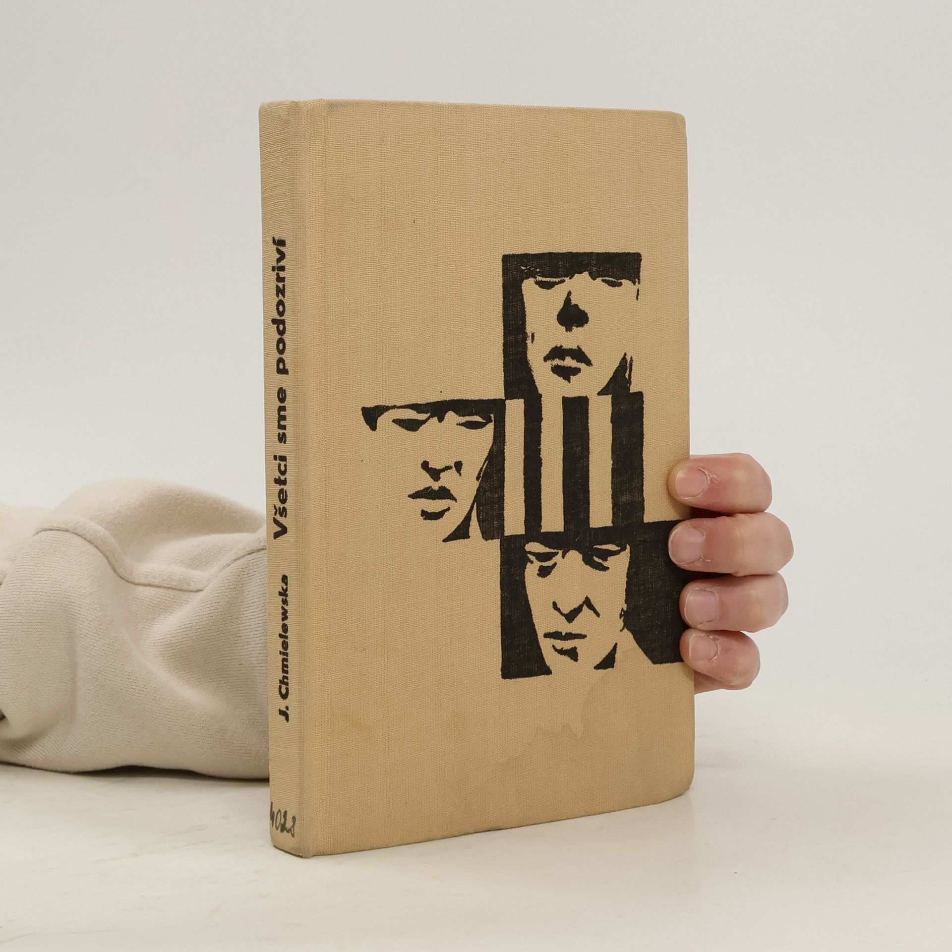 Všetci sme podozriví