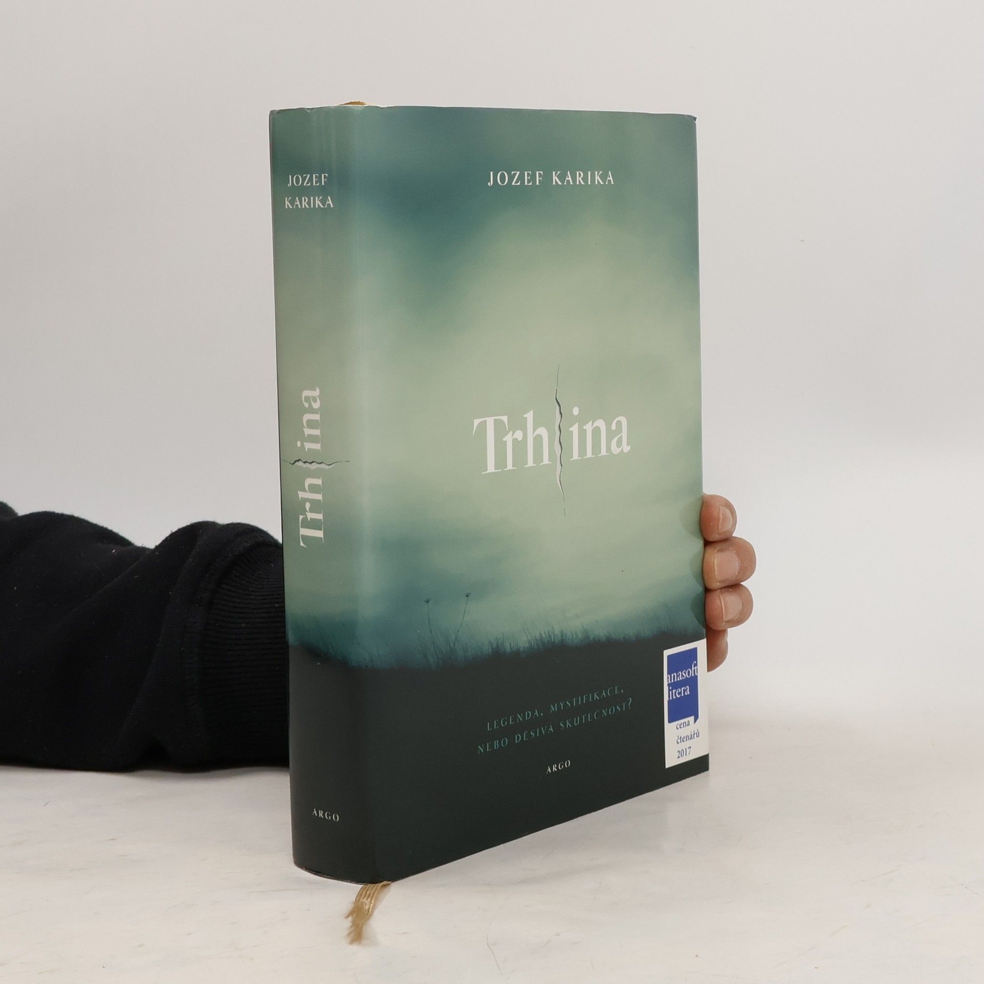 Jozef Karika Trhlina